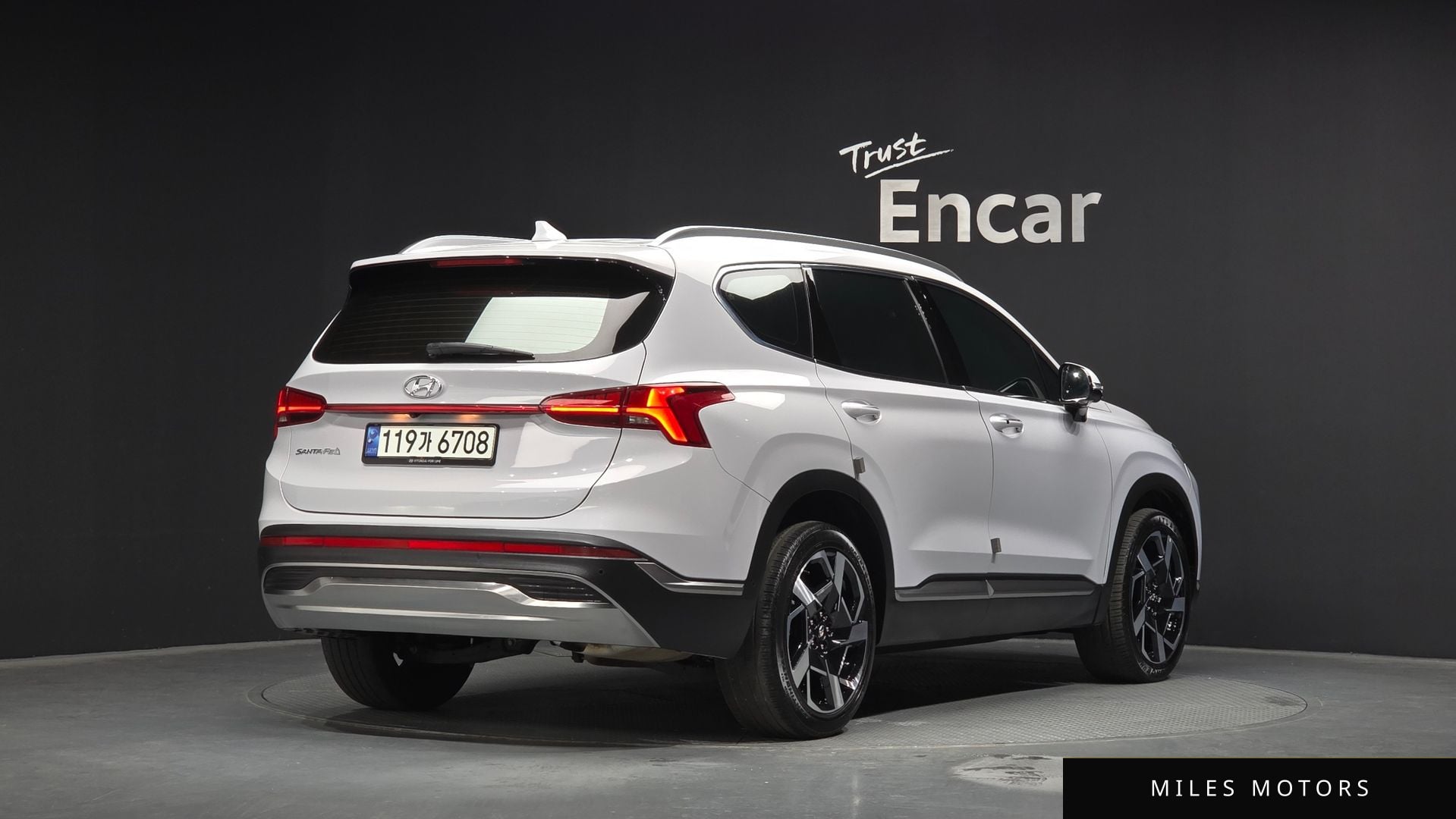 Hyundai Santafe 2021 — миниатюра 2
