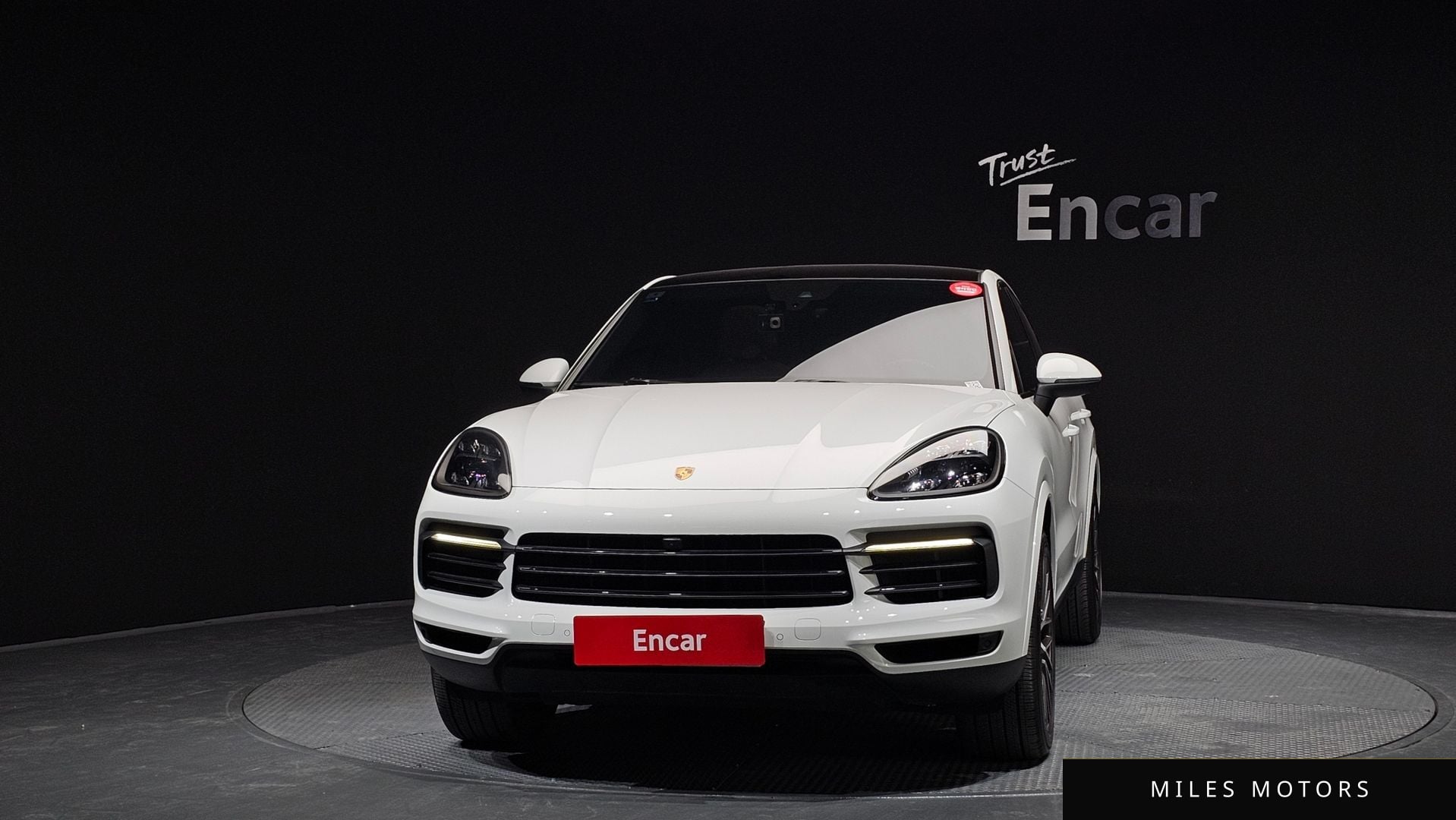 Porsche Cayenne 2021 — миниатюра 3