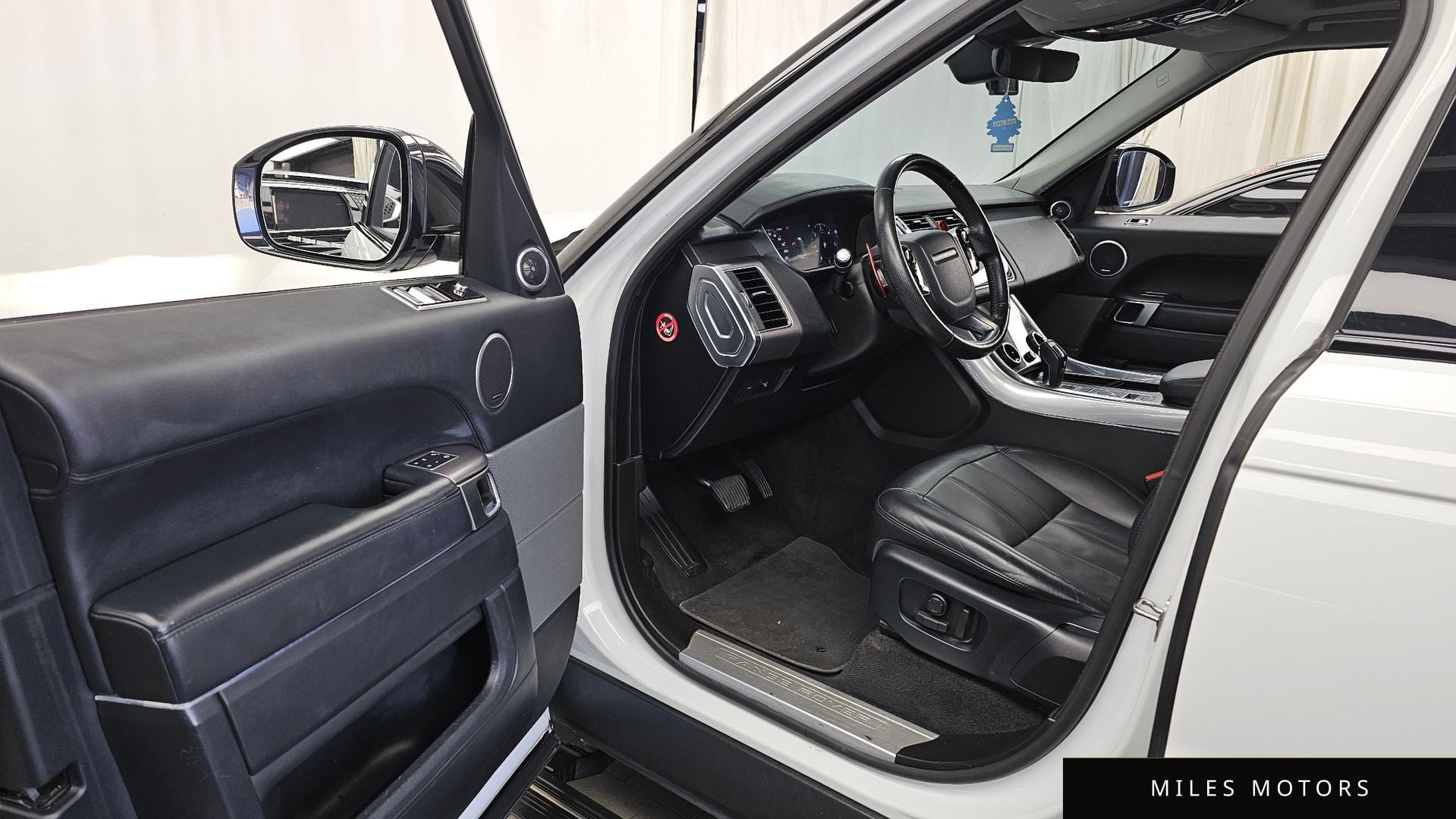 Land Rover Range Rover Sport 2018 — миниатюра 6