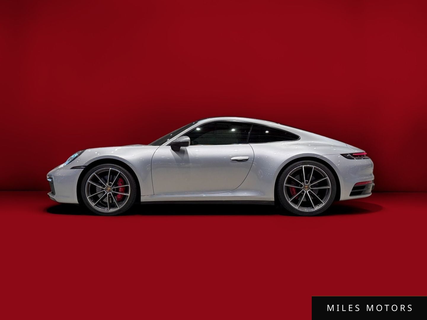 Porsche 911 (992) 2020 — фото 1 из 12