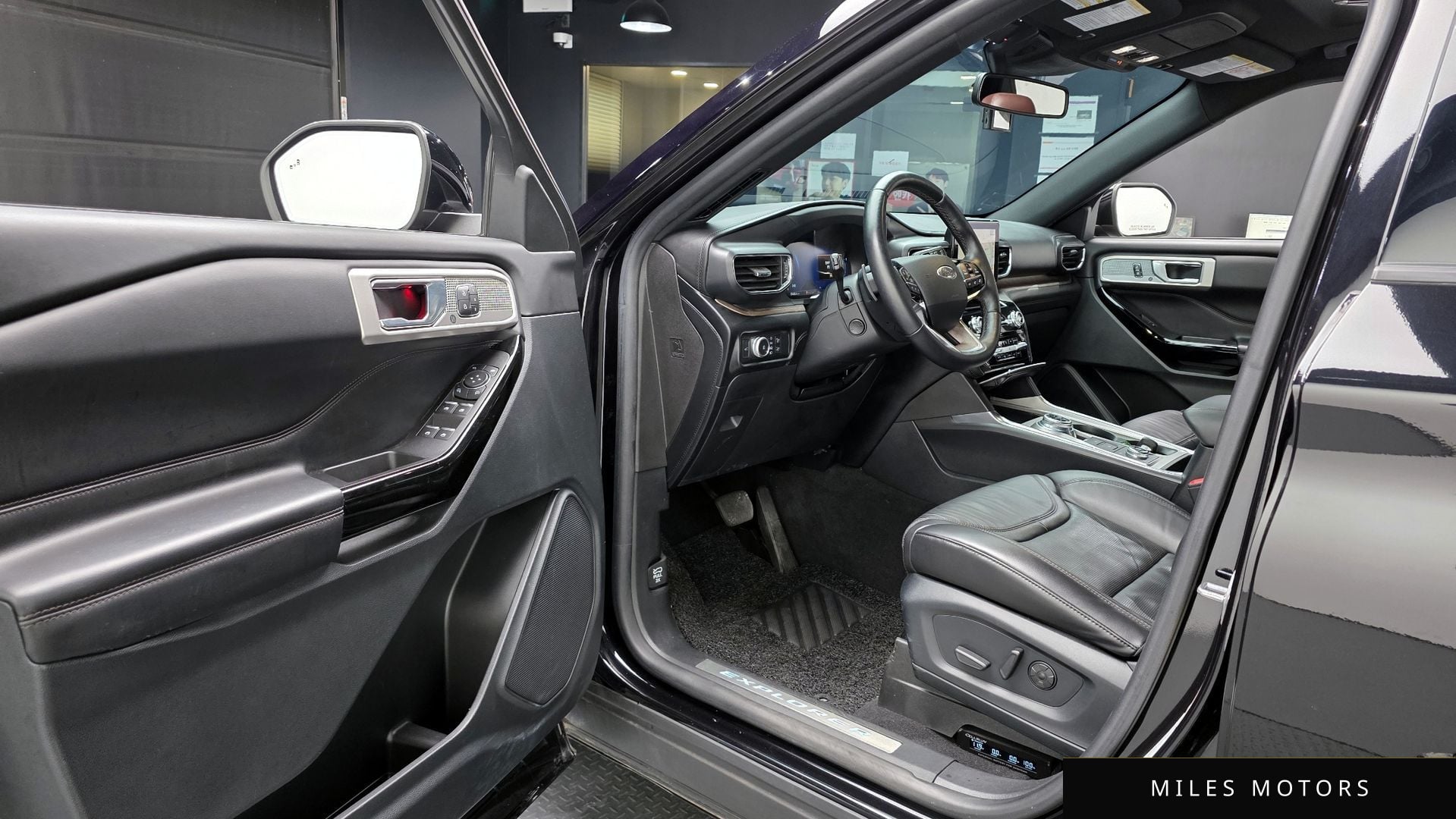 Ford Explorer 2021 — миниатюра 11