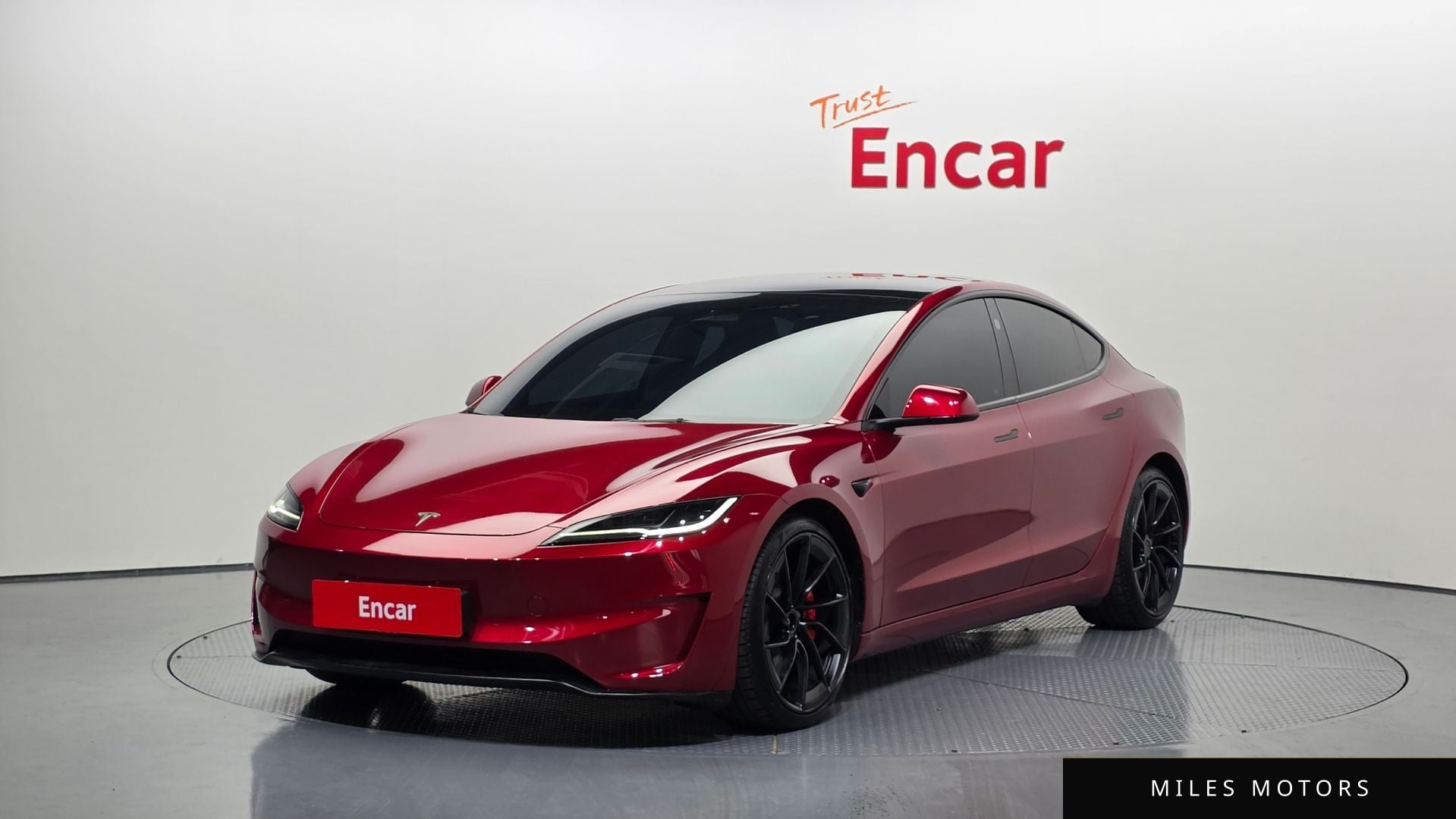 Tesla Model 3 2025 — фото 1 из 12