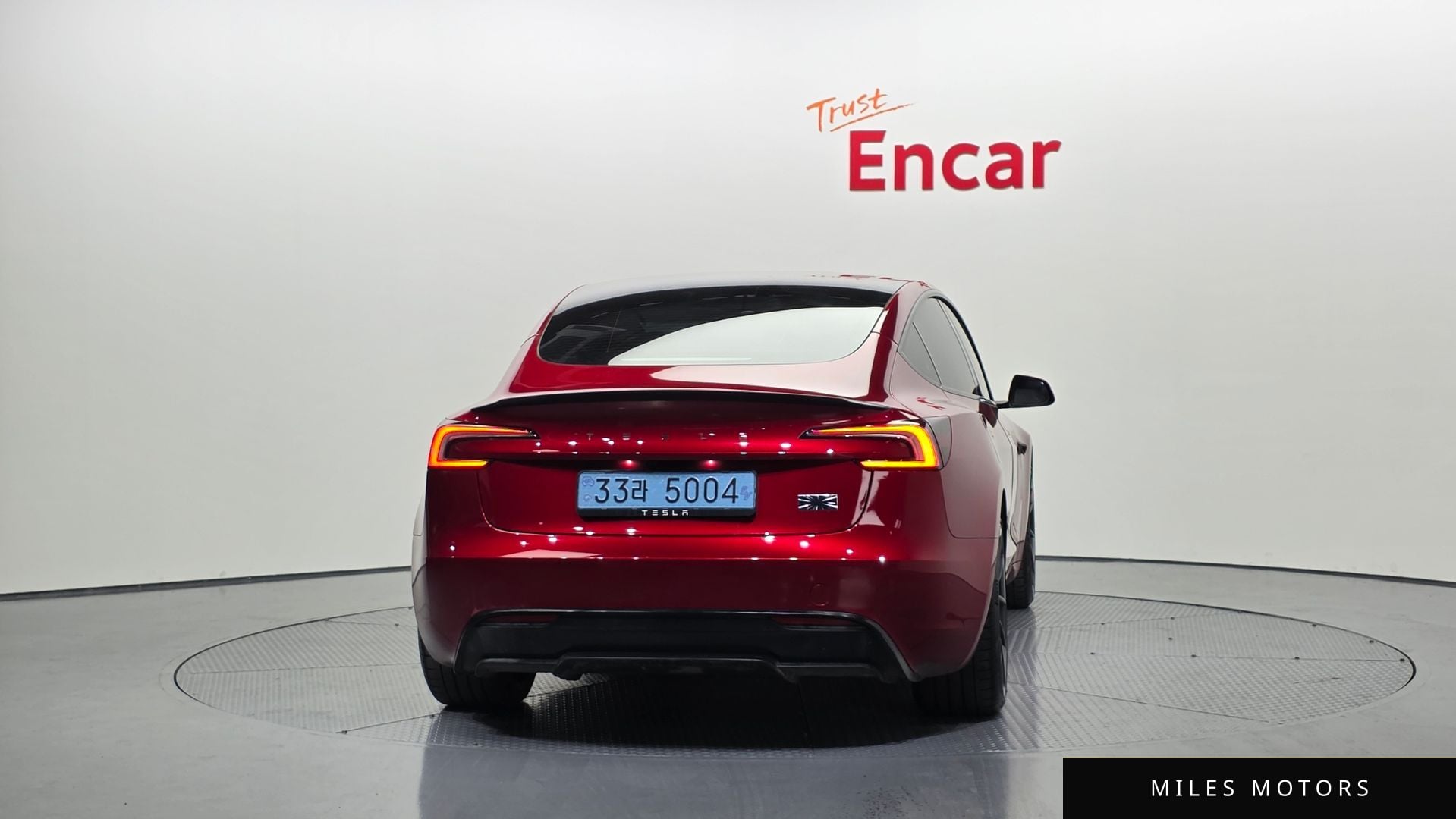 Tesla Model 3 2025 — миниатюра 4