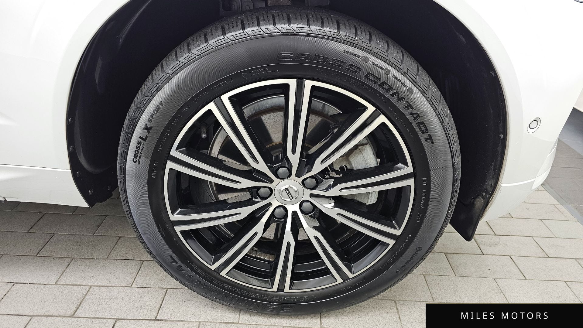 Volvo XC60 2019 — миниатюра 5