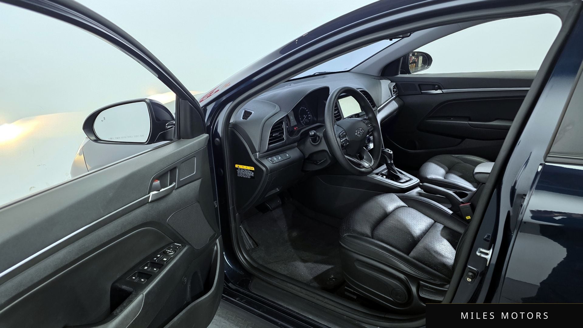 Hyundai AVANTE 2019 — миниатюра 10