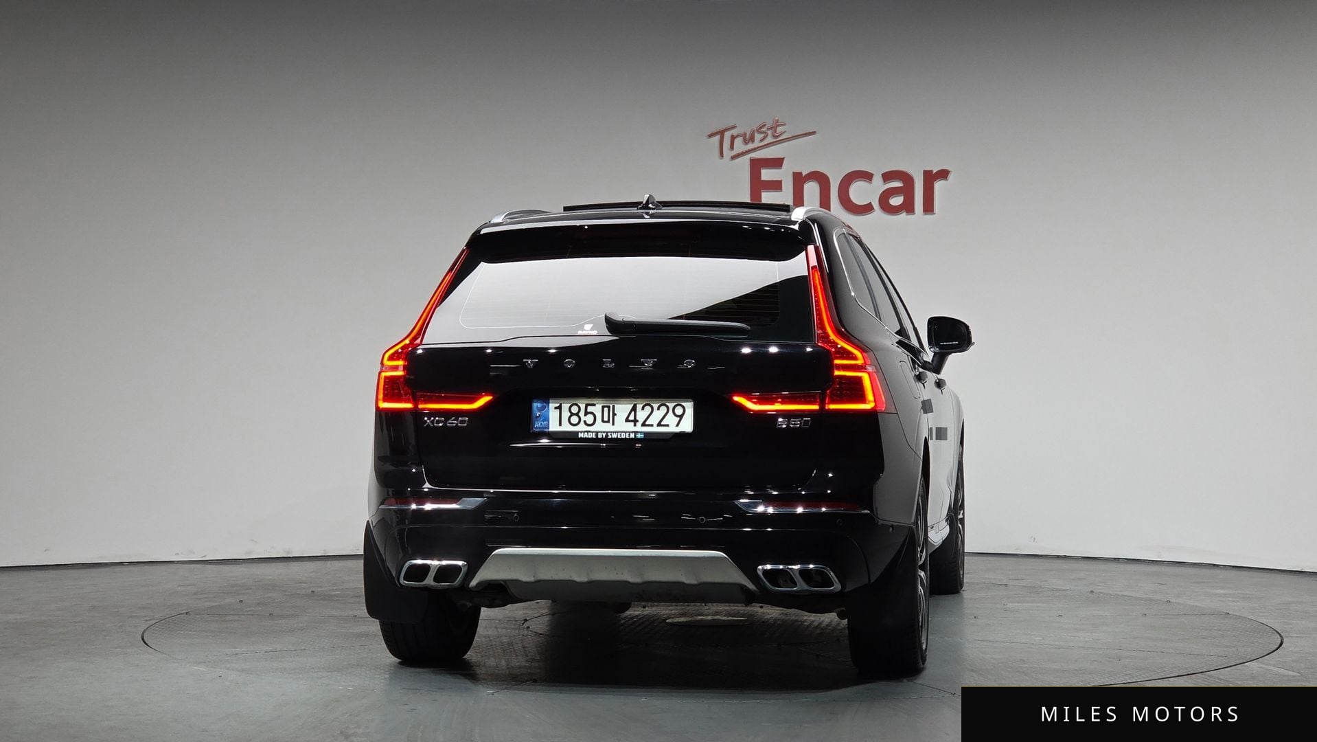 Volvo XC60 2021 — миниатюра 3