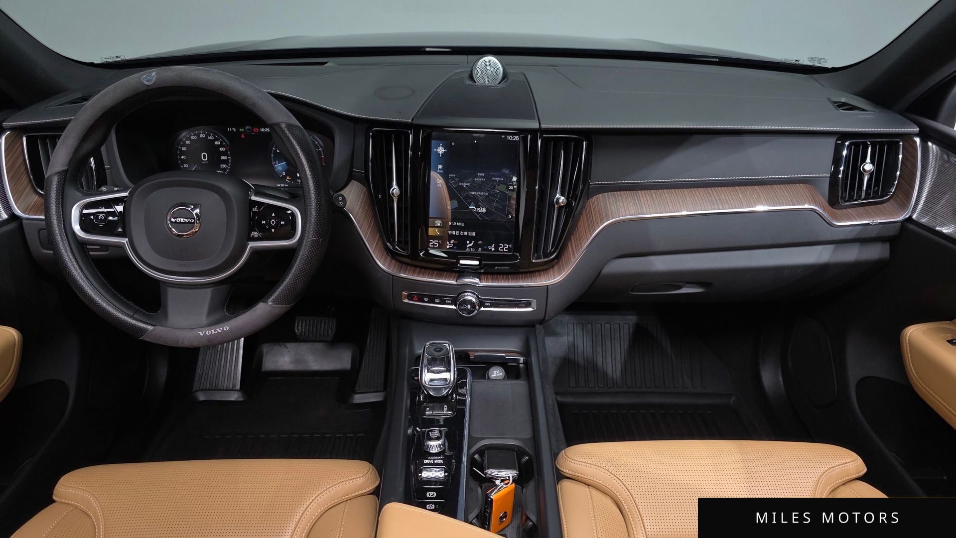 Volvo XC60 2021 — миниатюра 6