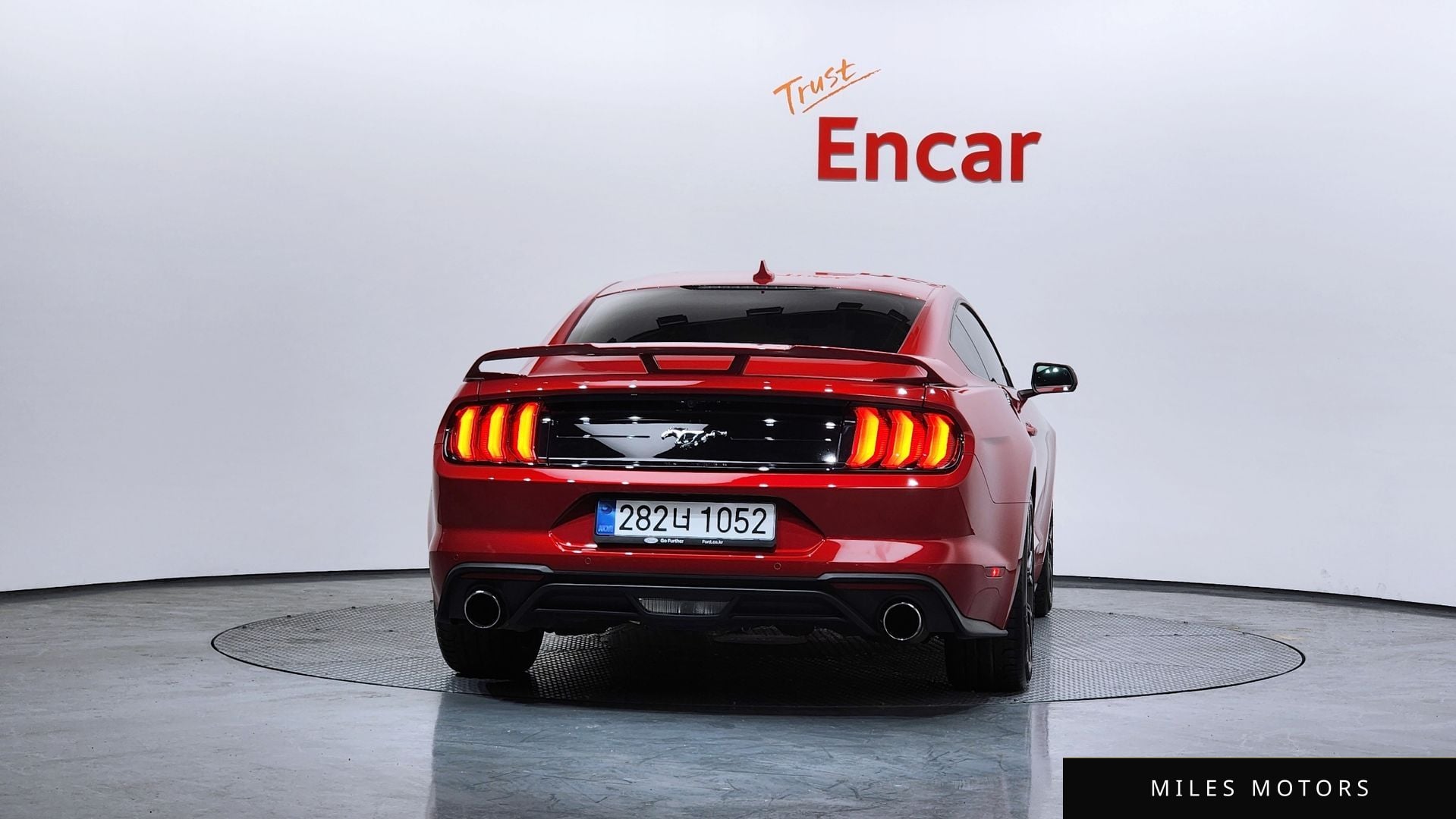 Ford Mustang 2022 — миниатюра 4