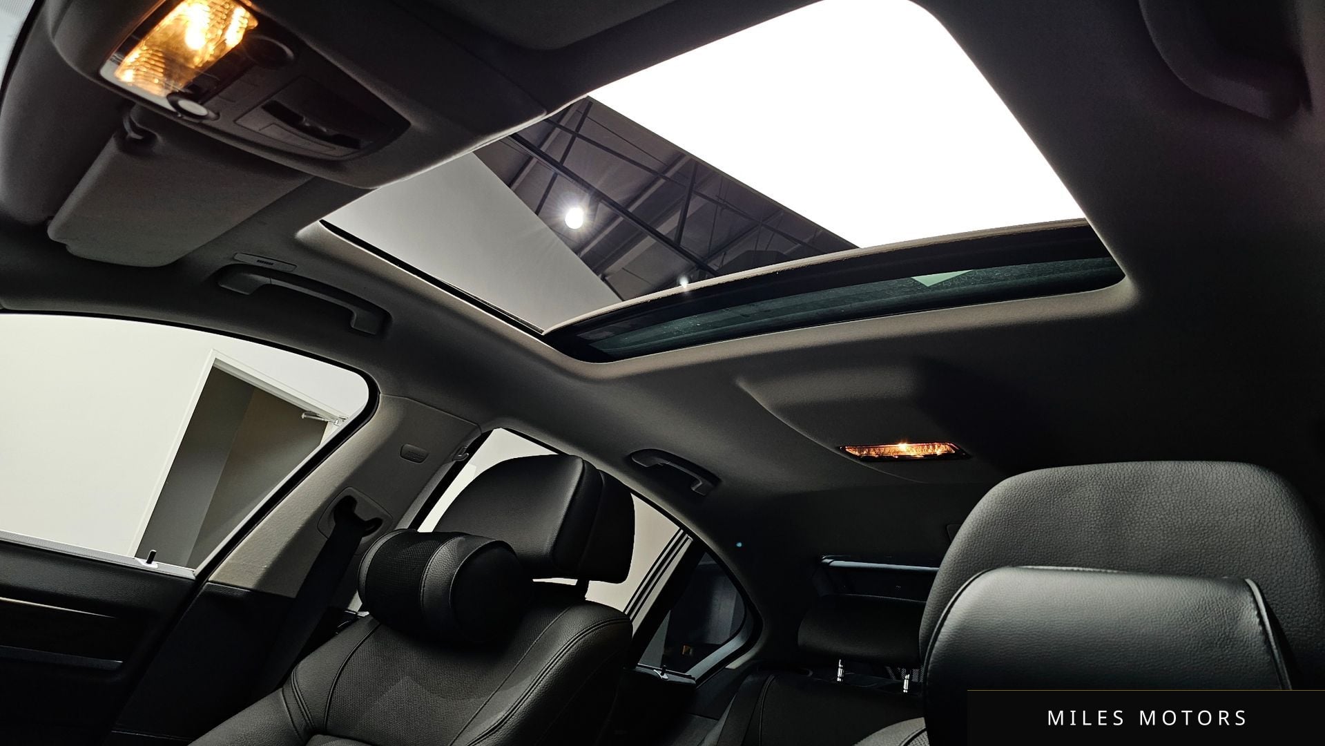 BMW 7시리즈 (F01) 2014 — миниатюра 19