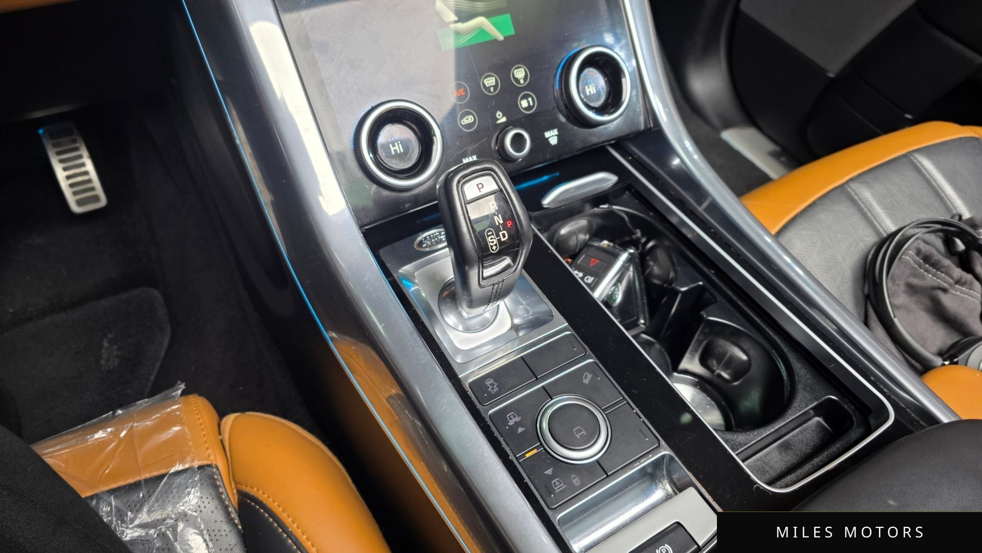 Land Rover Range Rover Sport 2018 — миниатюра 9