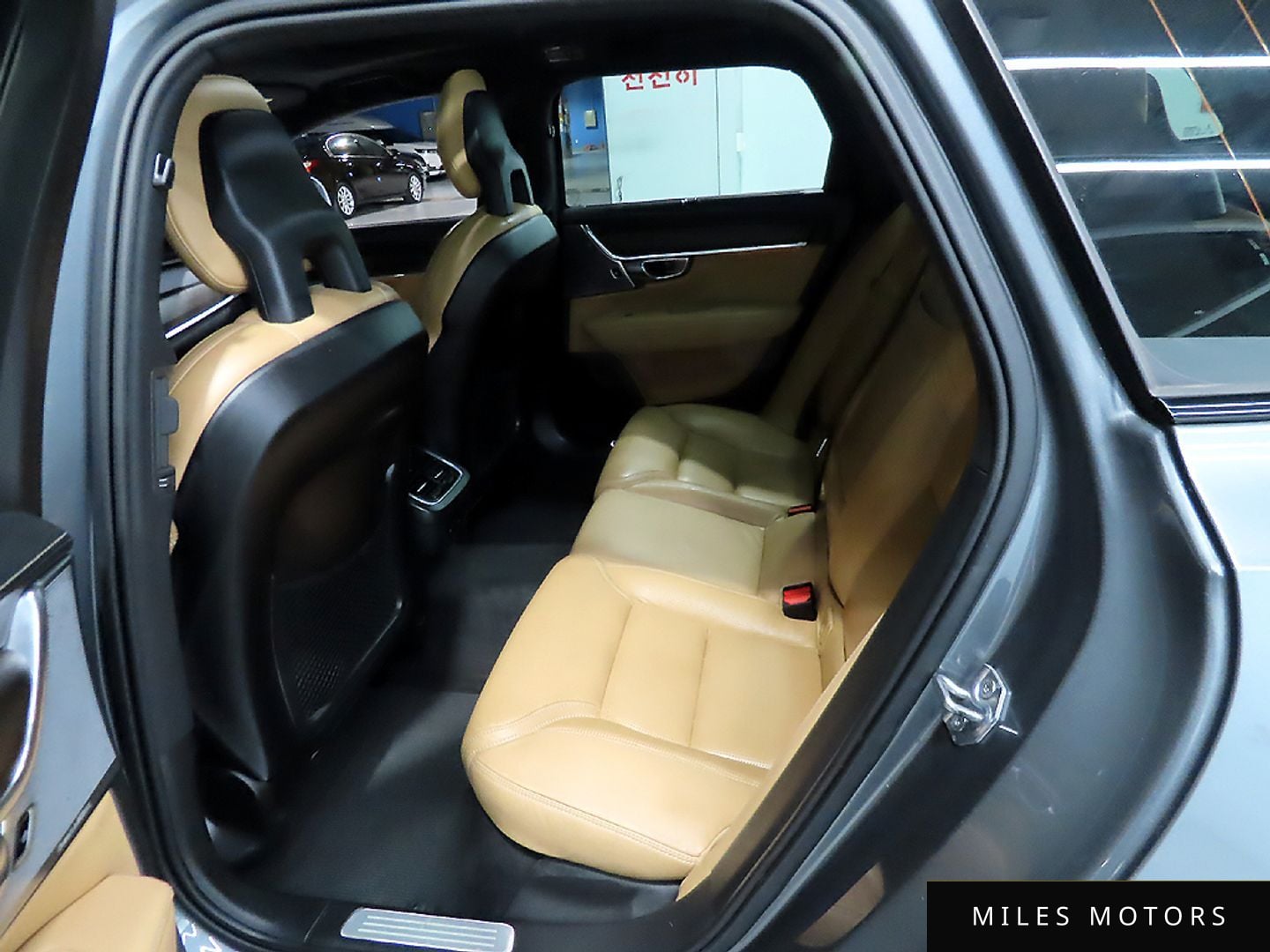Volvo V90 2018 — миниатюра 12