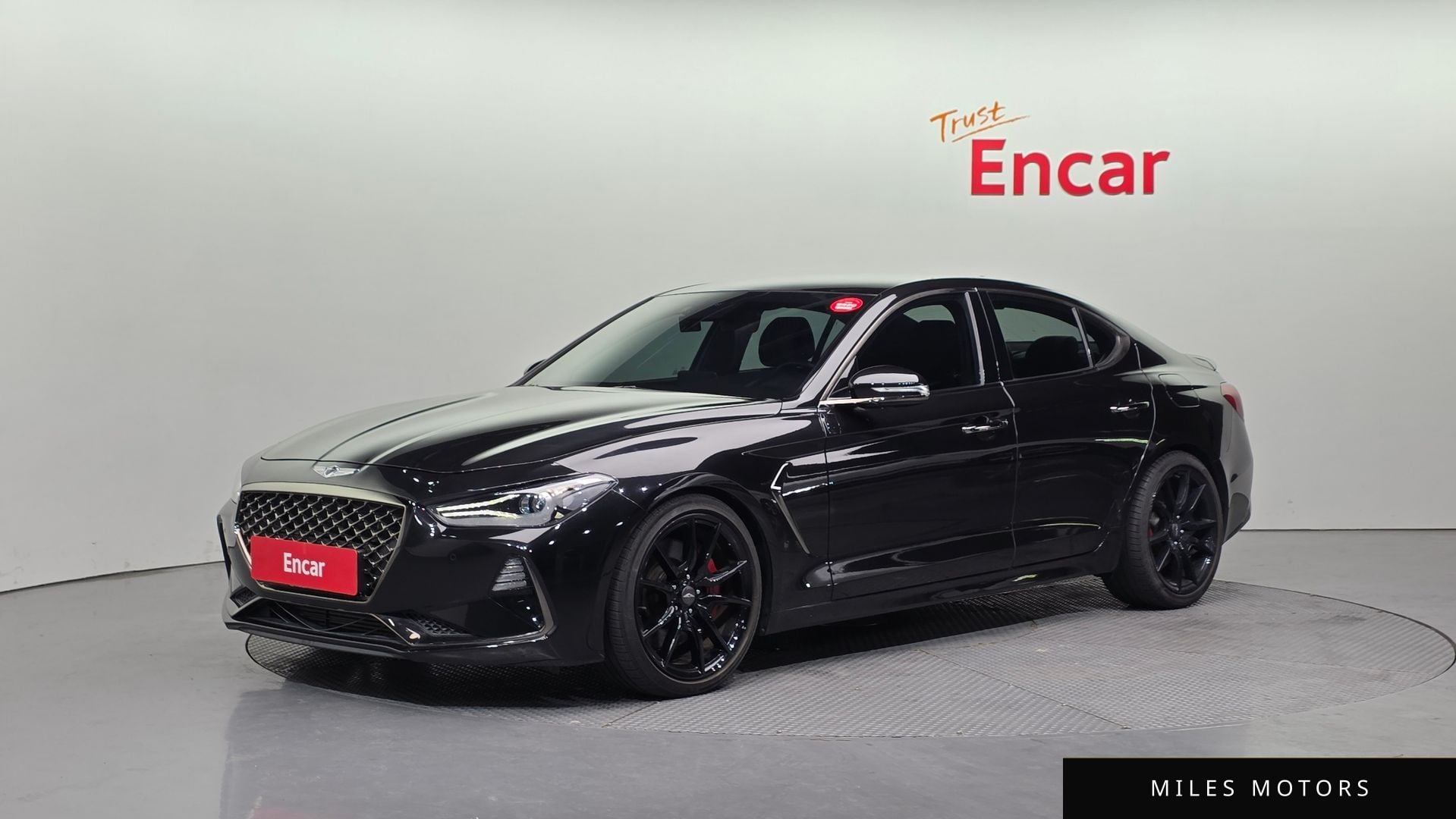 Genesis G70 2018 — фото 1 из 12