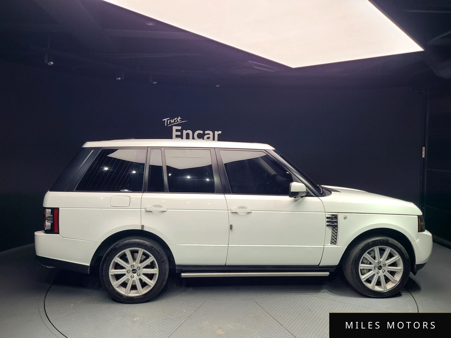 Land Rover 레인지로버 2012 — миниатюра 5