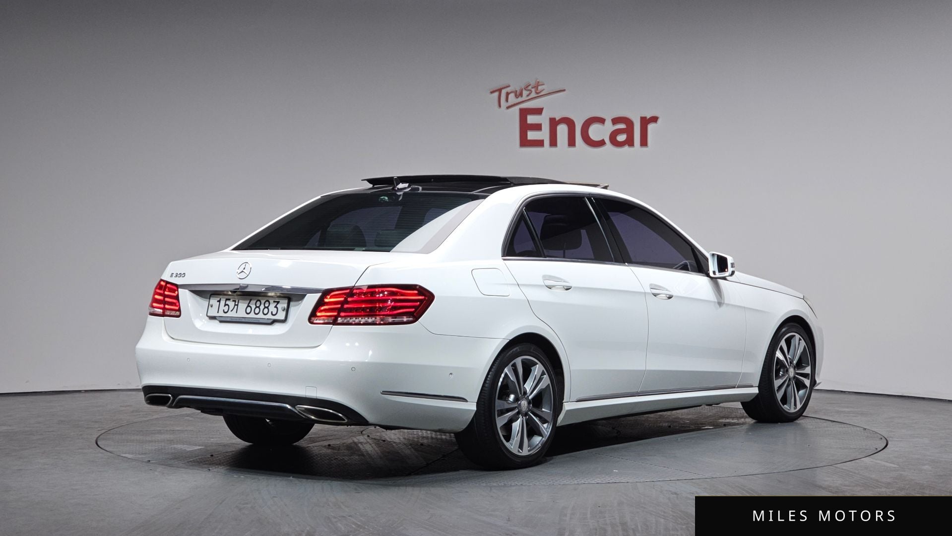 Mercedes-Benz E-Class W212 2015 — миниатюра 2
