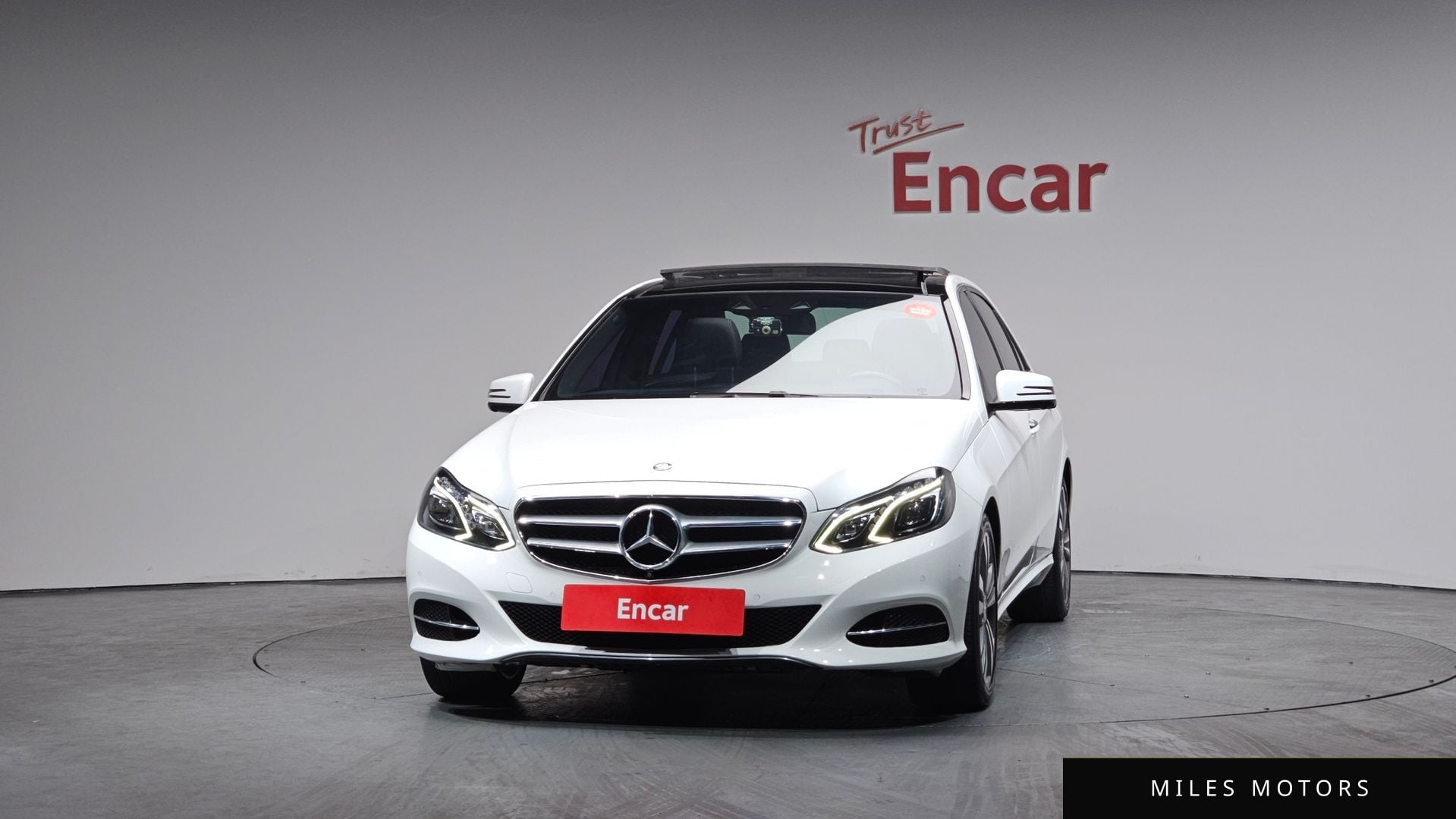 Mercedes-Benz E-Class W212 2015 — миниатюра 3