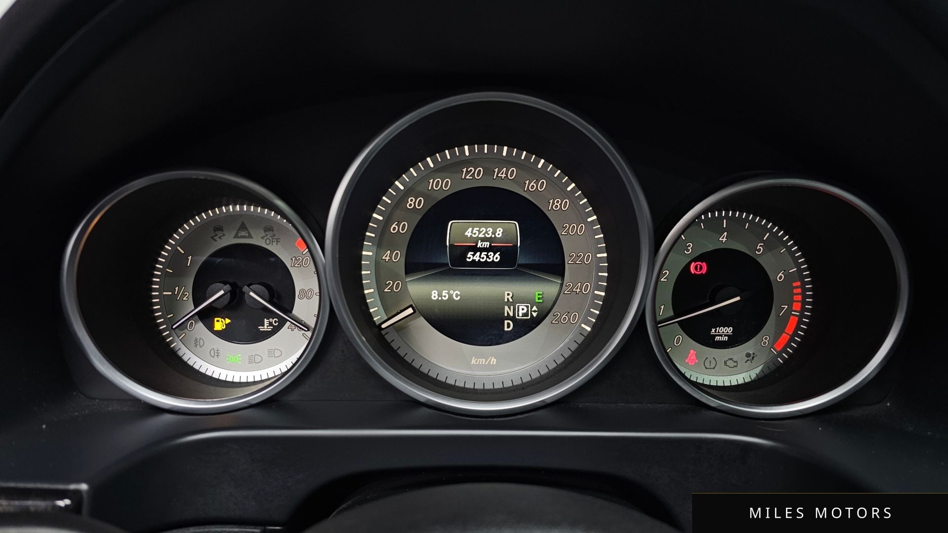 Mercedes-Benz E-Class W212 2015 — миниатюра 8