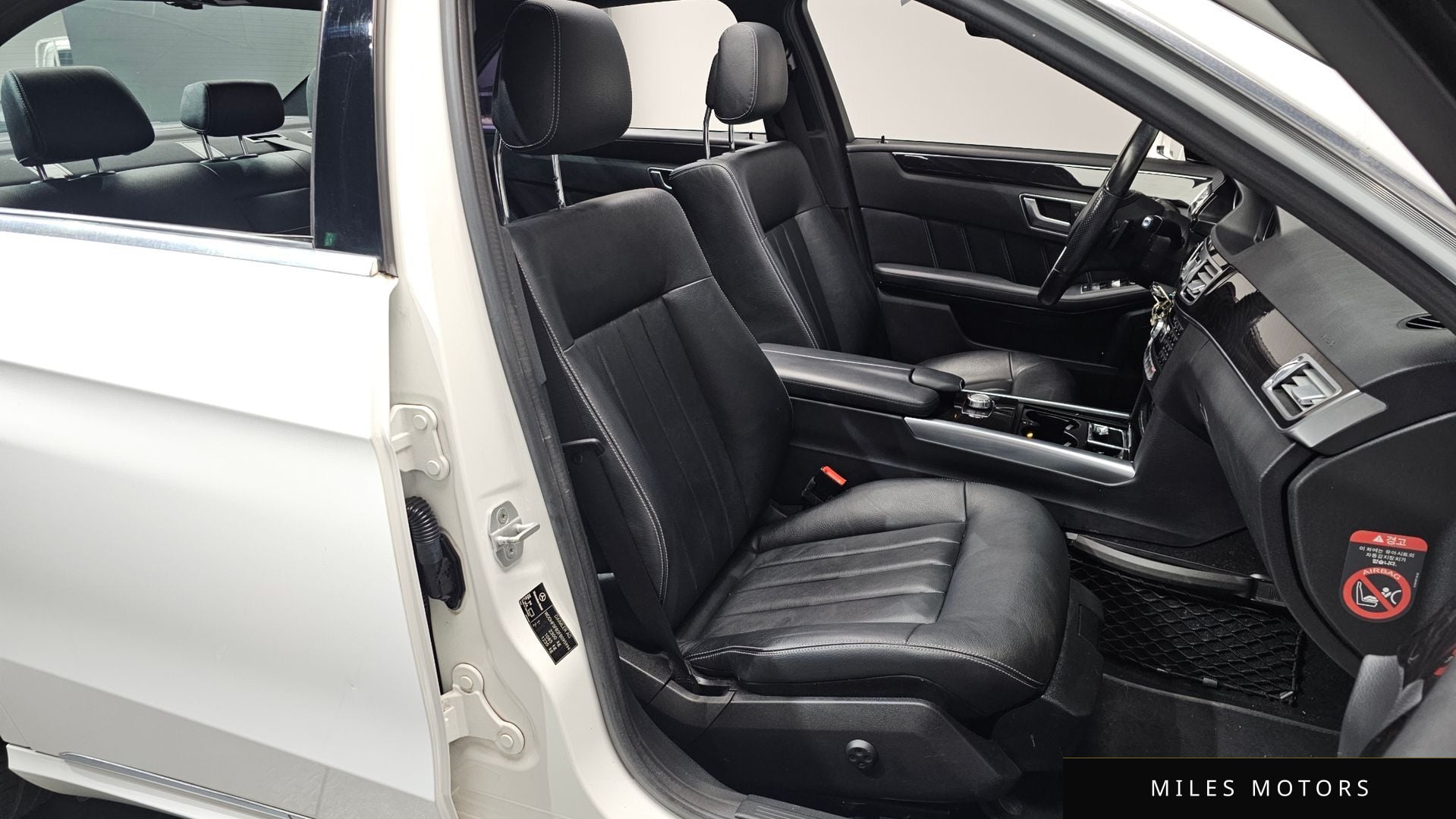 Mercedes-Benz E-Class W212 2015 — миниатюра 10