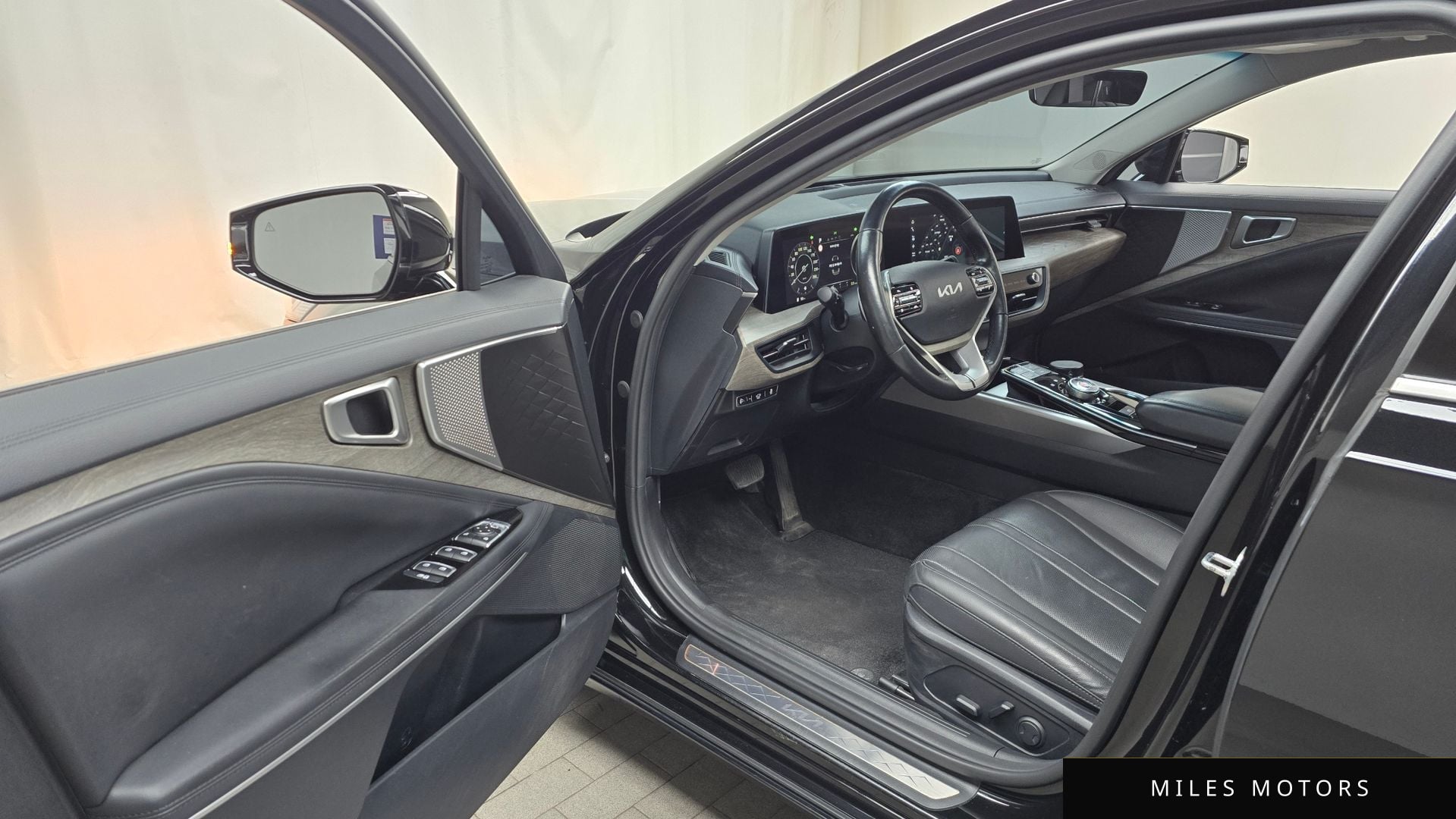 Kia K8 2023 — миниатюра 10
