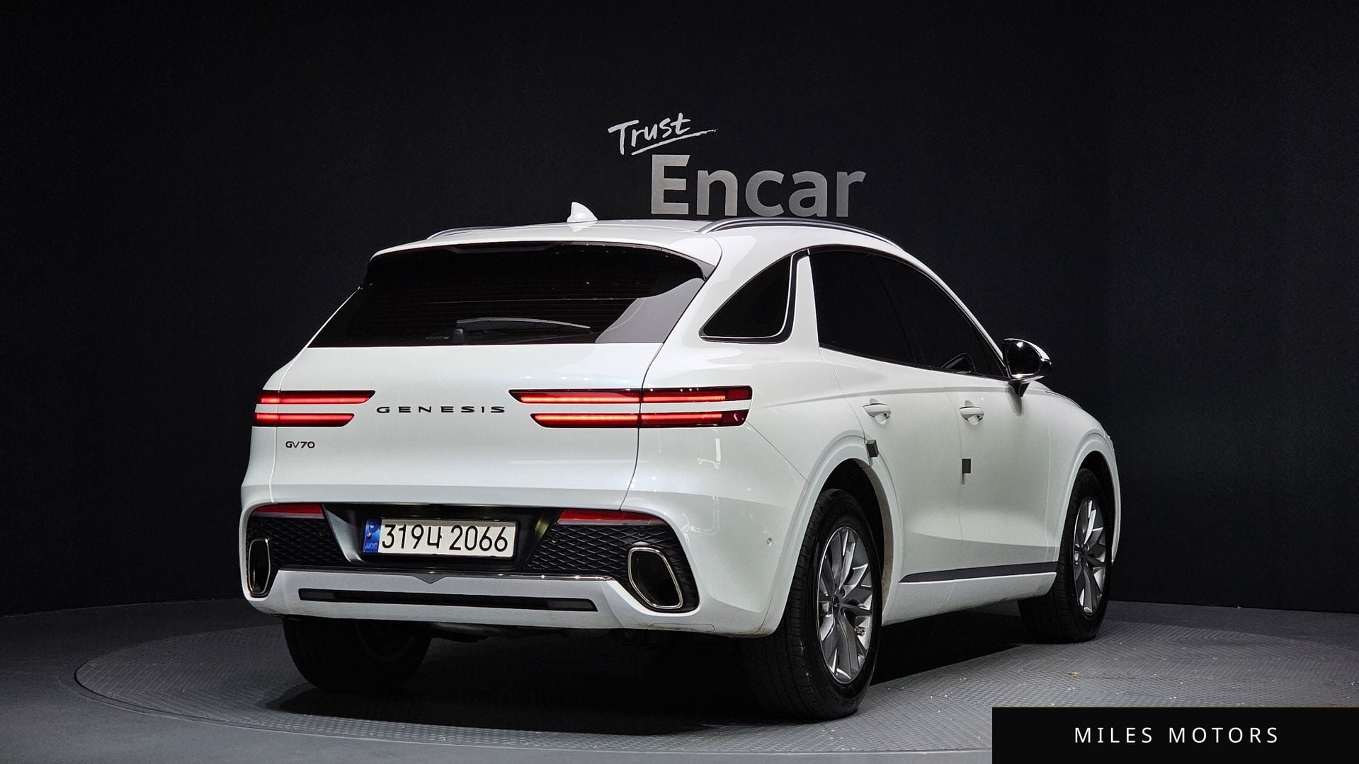 Genesis GV70 2024 — миниатюра 2