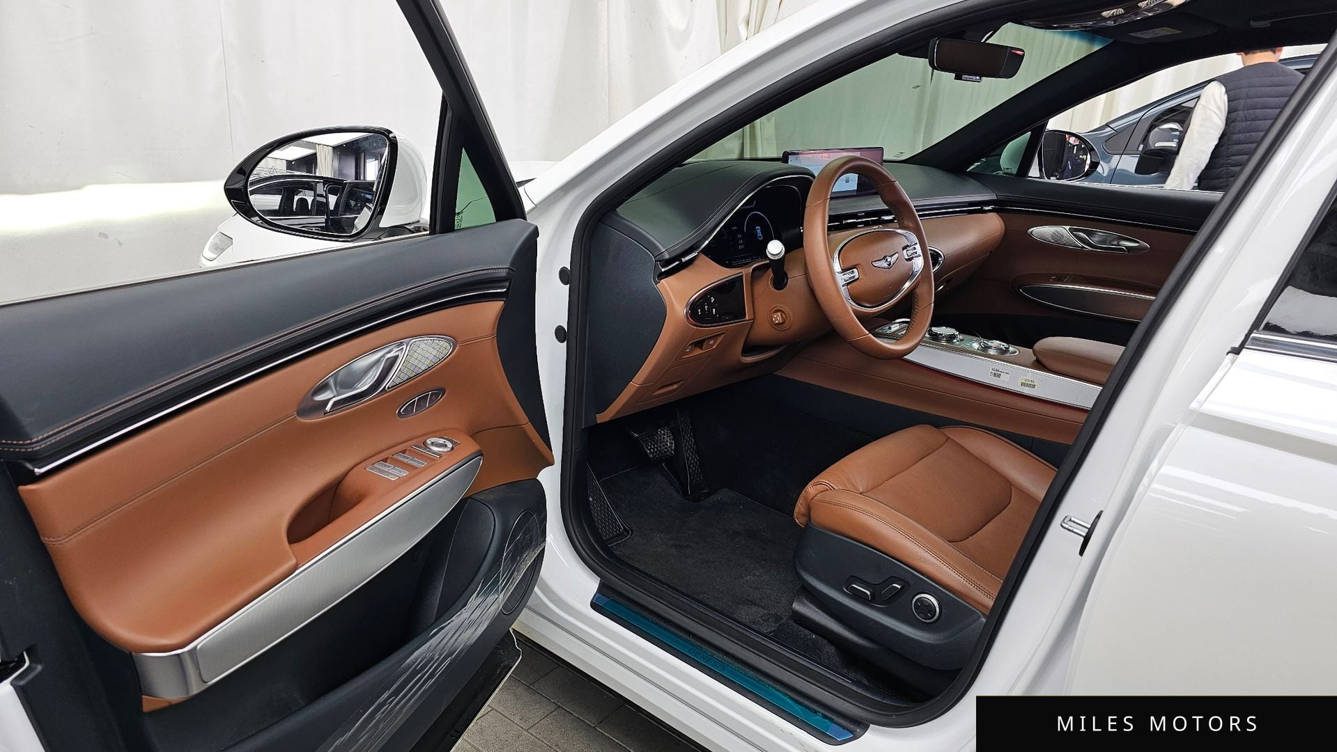 Genesis GV70 2024 — миниатюра 10