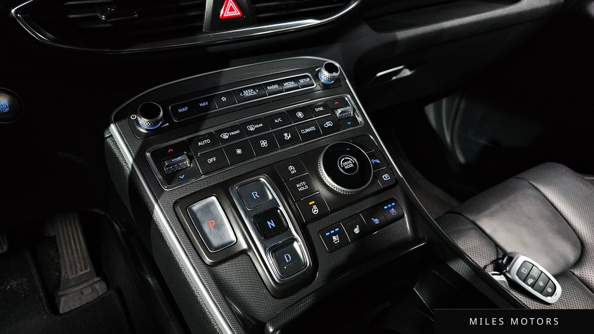 Hyundai Santafe 2021 — миниатюра 9
