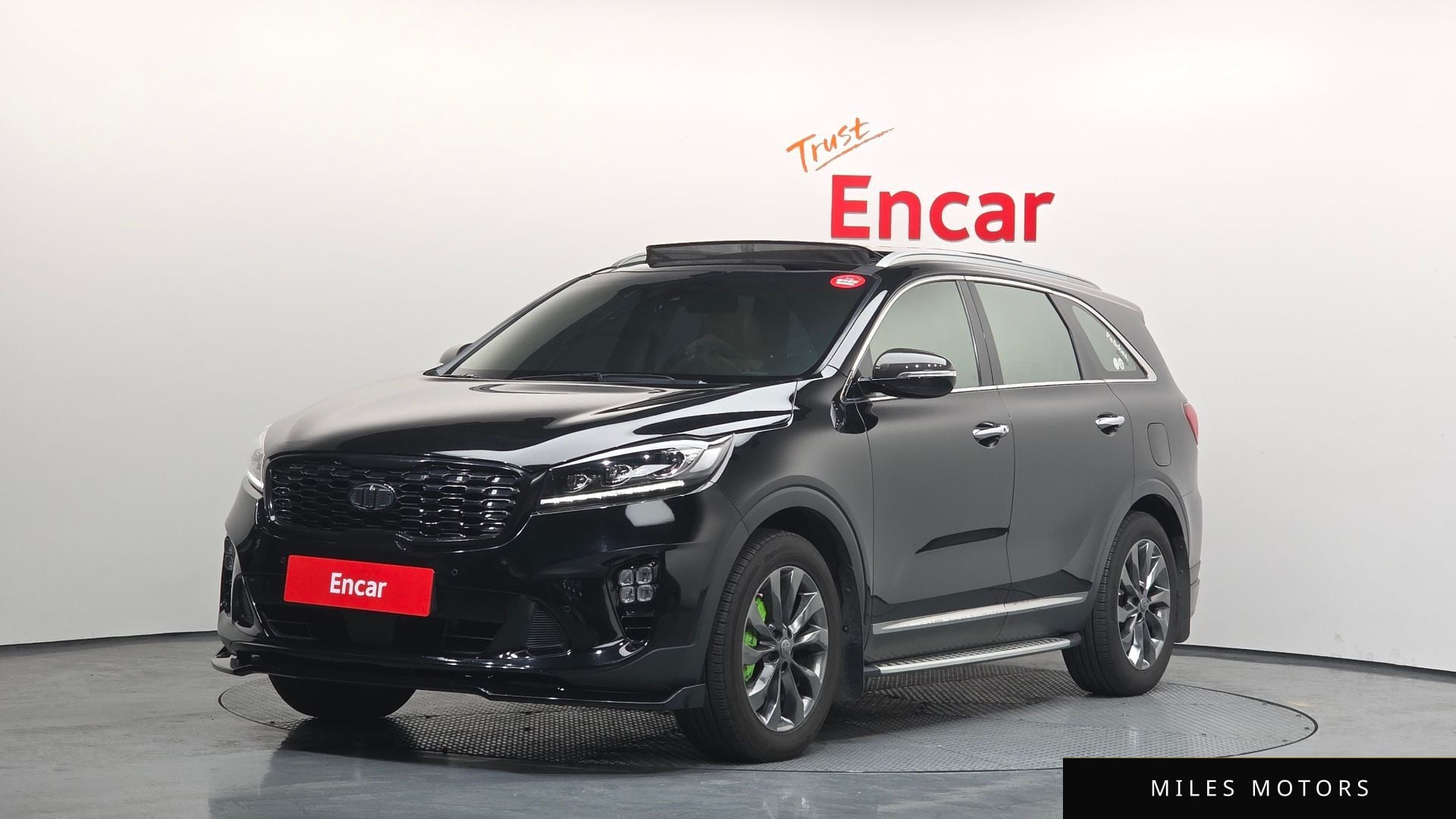 Kia Sorento 2019 — фото 1 из 12