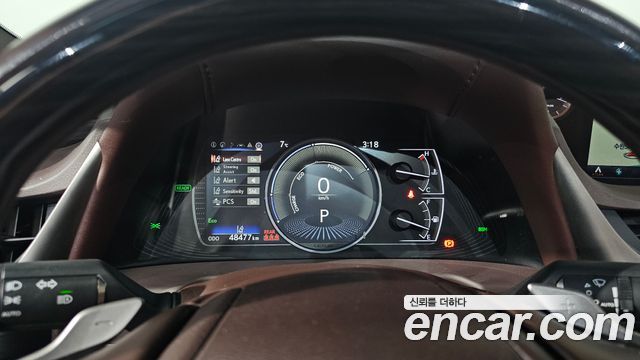 Лексус ES300h 2021 — миниатюра 8