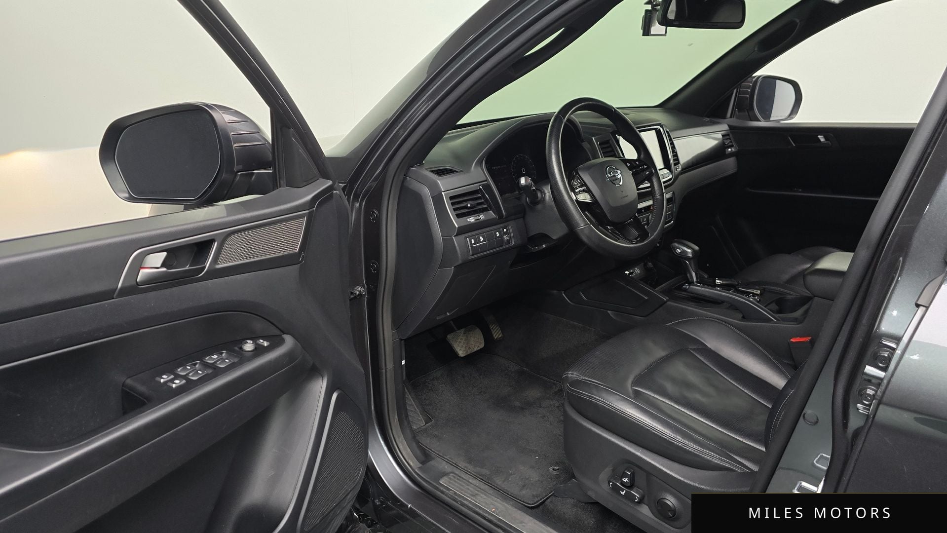 KG Mobility Rexton 2023 — миниатюра 11