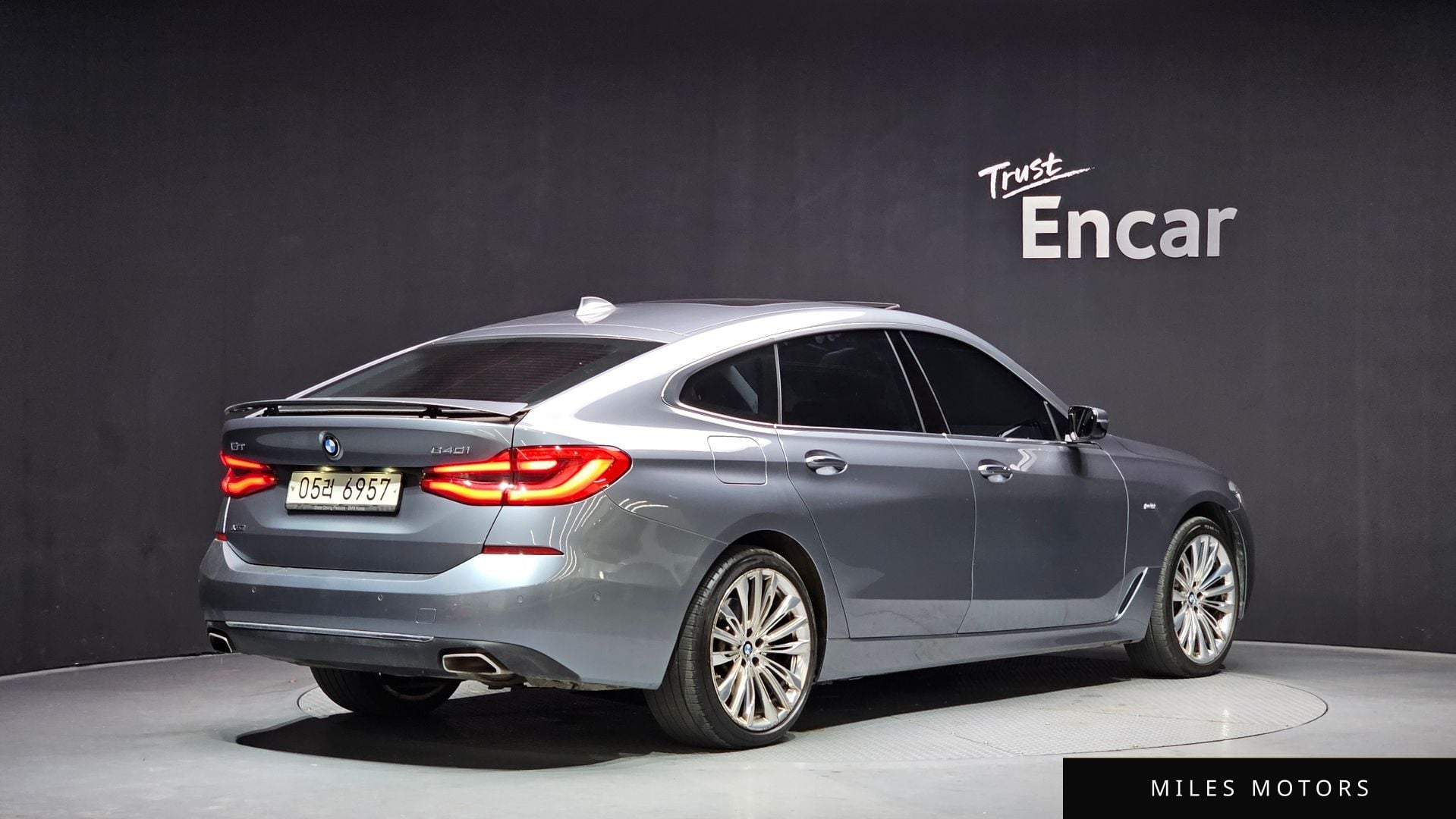 BMW 6 Series GT (G32) 2018 — миниатюра 2