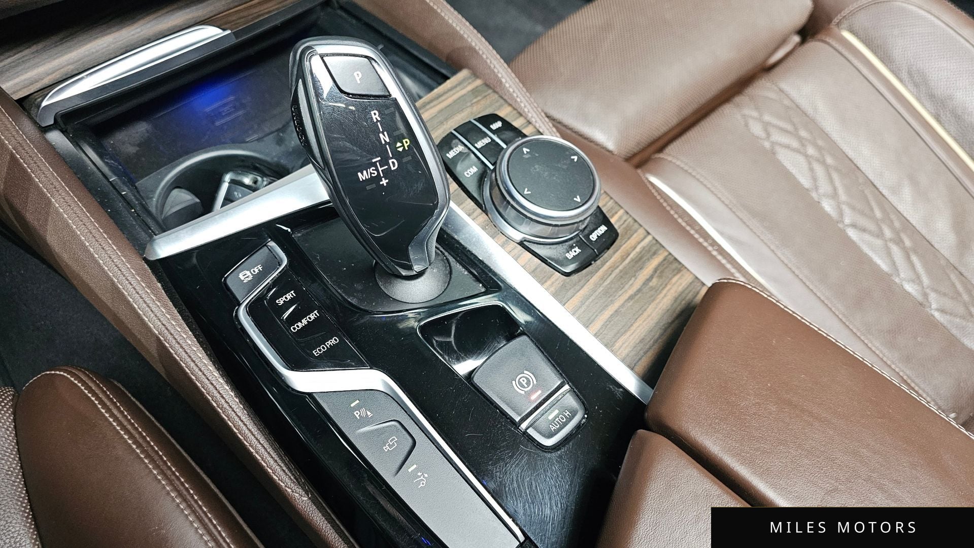 BMW 6 Series GT (G32) 2018 — миниатюра 9