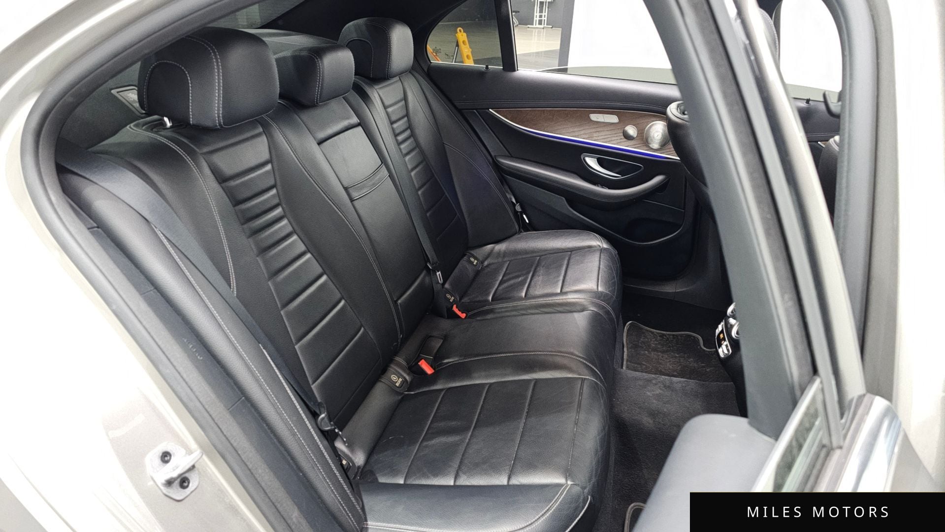 Mercedes-Benz E-Class W213 2021 — миниатюра 12