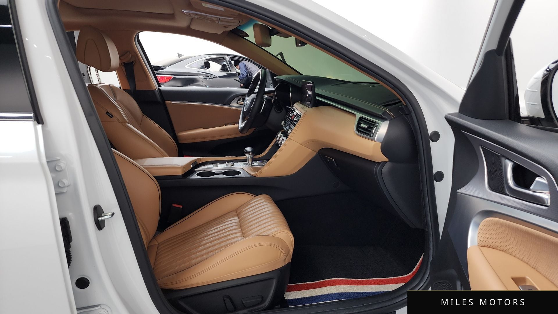 Genesis G70 2022 — миниатюра 11