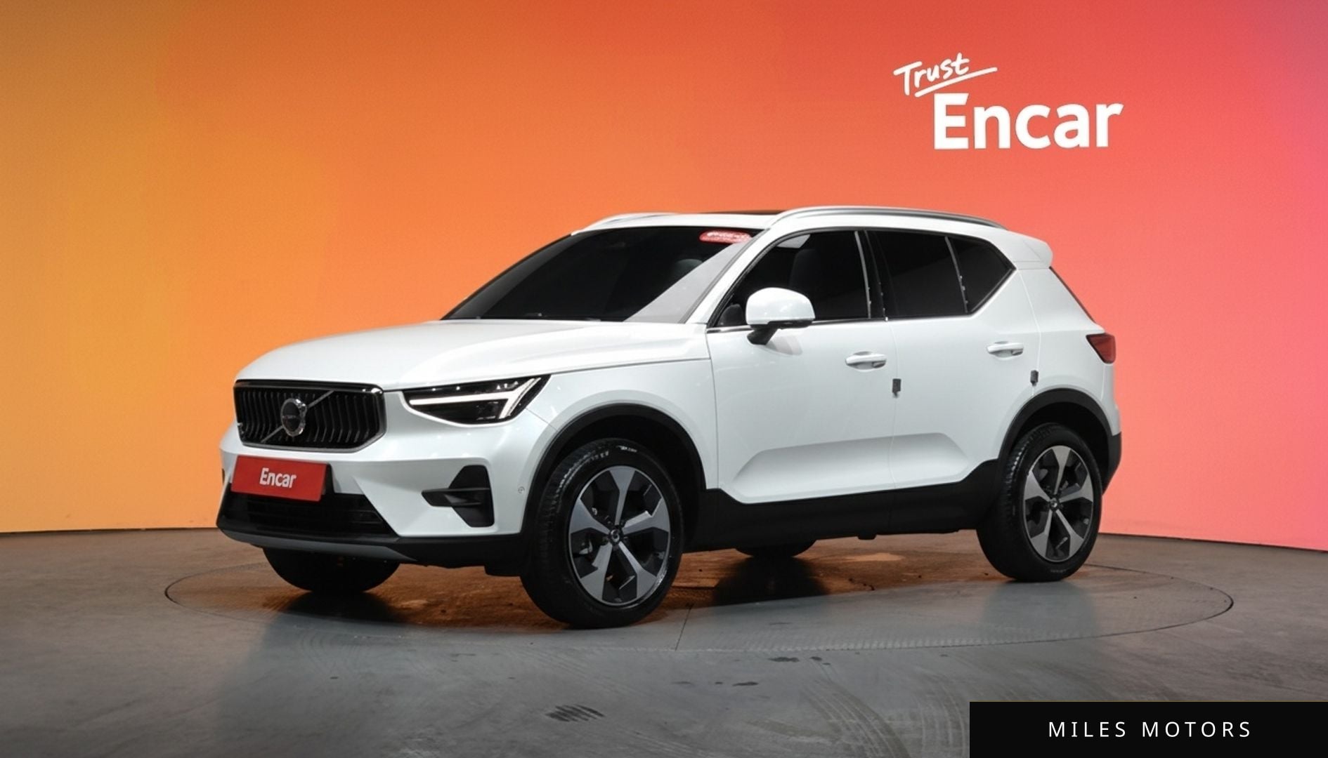Volvo XC40 2025 — миниатюра 10