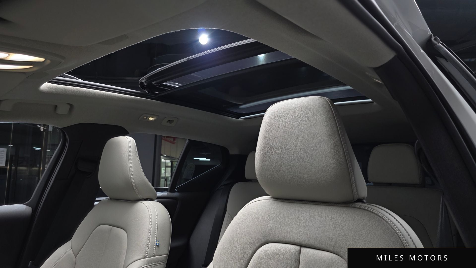 Volvo XC40 2025 — миниатюра 19