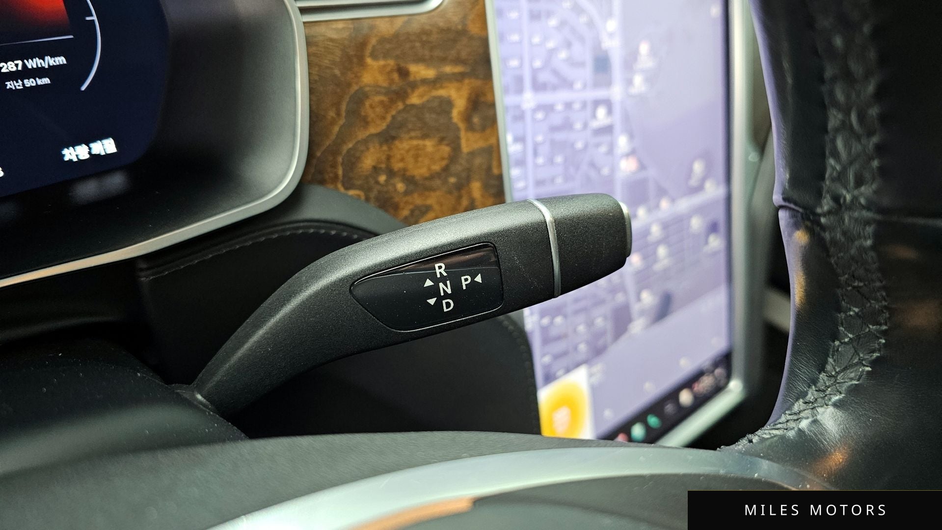 Tesla Model S 2017 — миниатюра 9