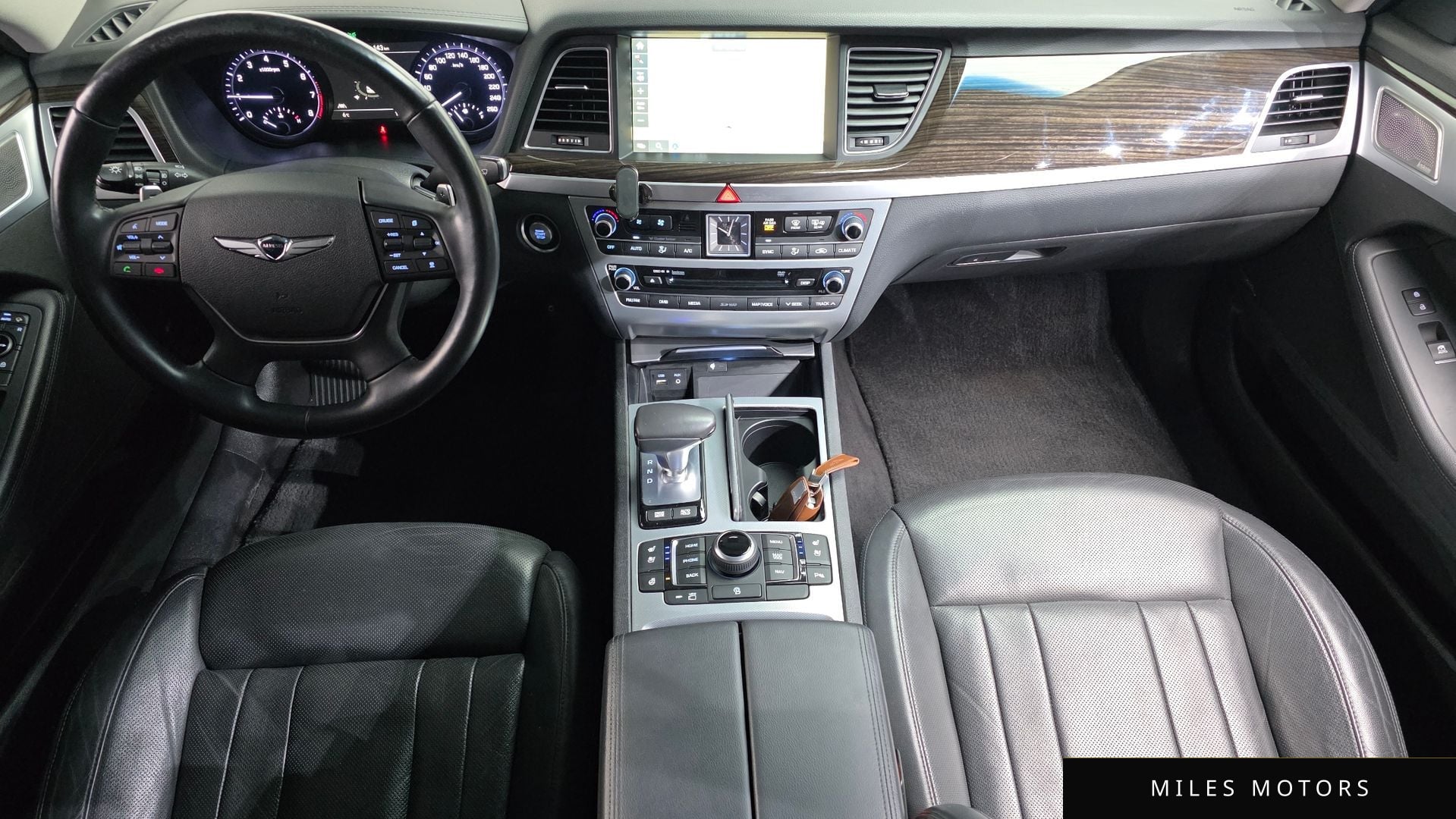 Genesis G80 2017 — миниатюра 7