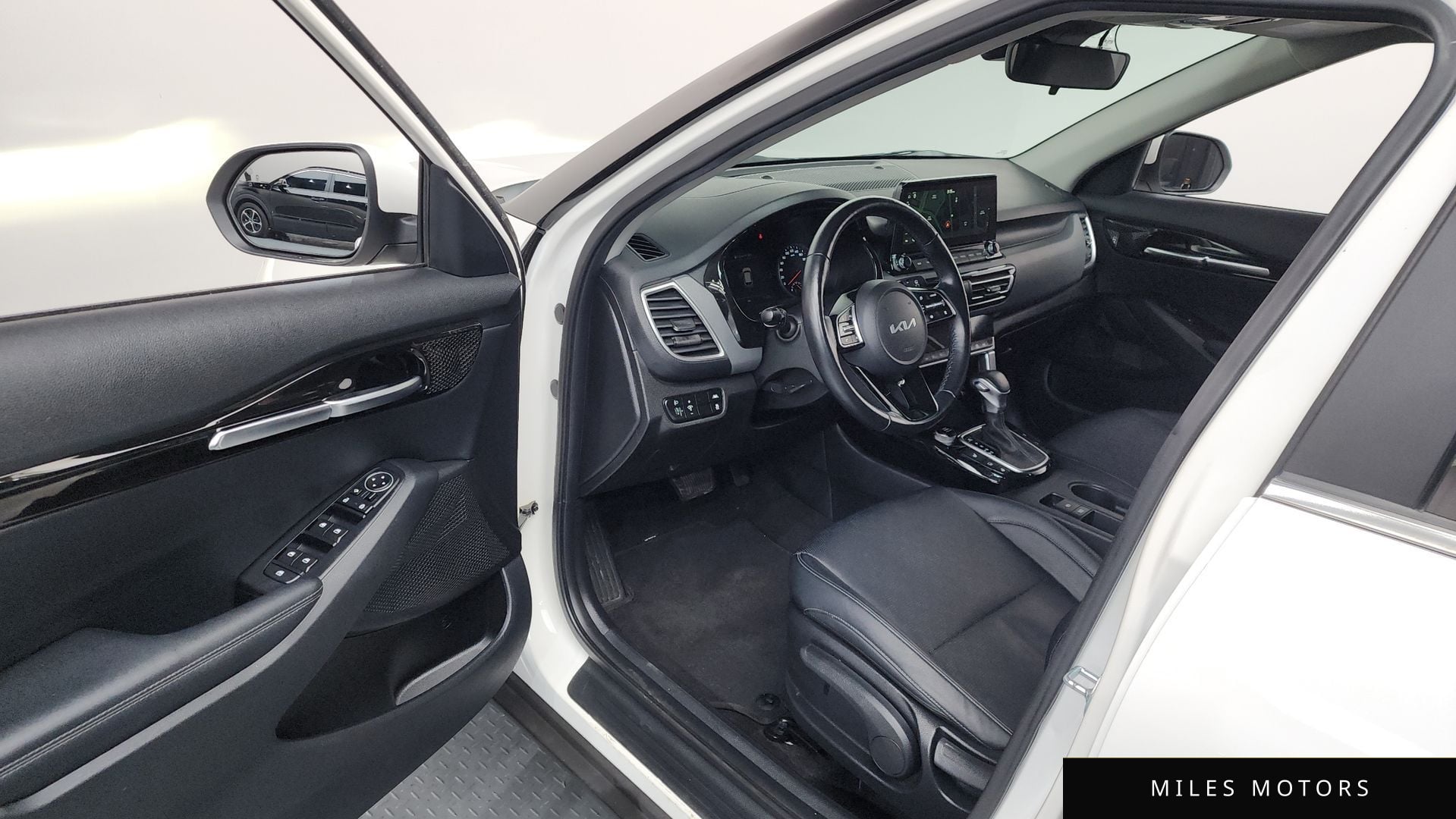 Kia Seltos 2023 — миниатюра 10
