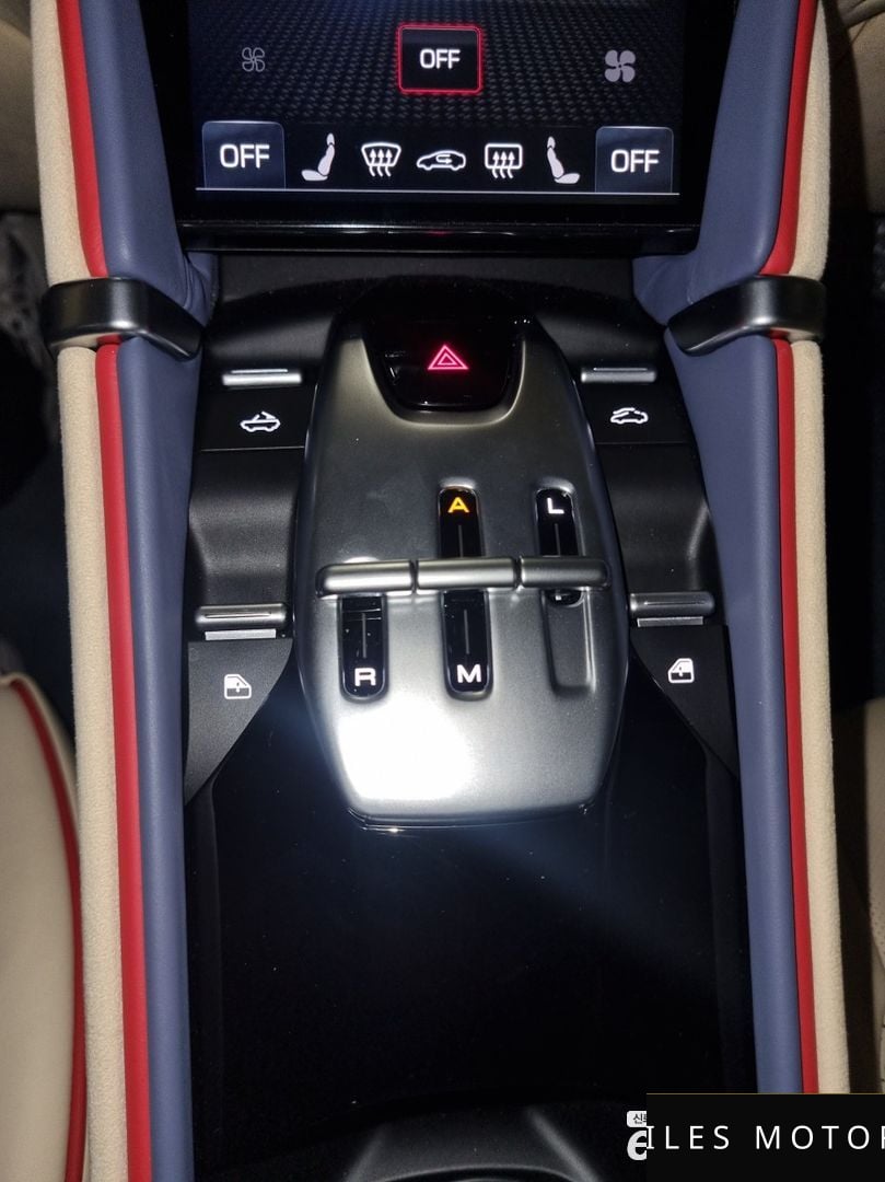 Ferrari 로마 2024 — миниатюра 9