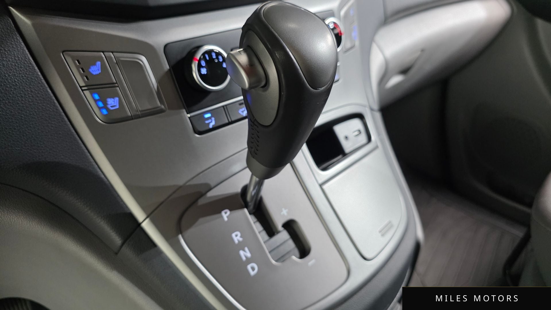 Hyundai Starex 2019 — миниатюра 9