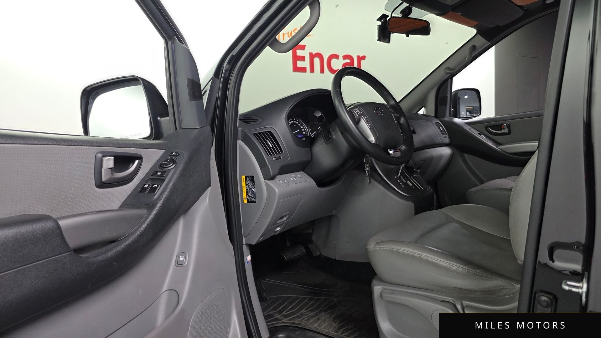 Hyundai Starex 2019 — миниатюра 11
