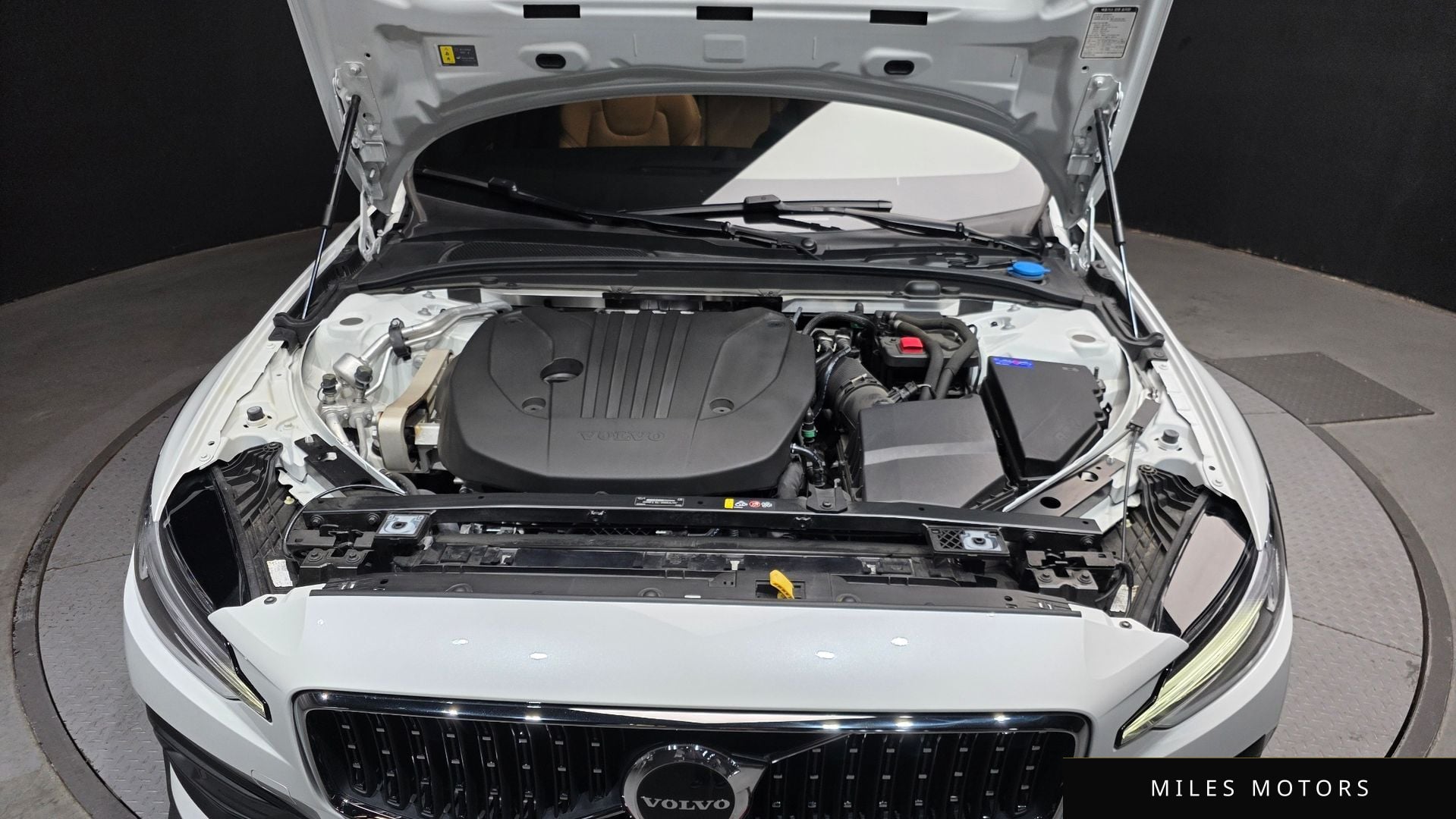 Volvo V60 크로스컨트리 2024 — миниатюра 6