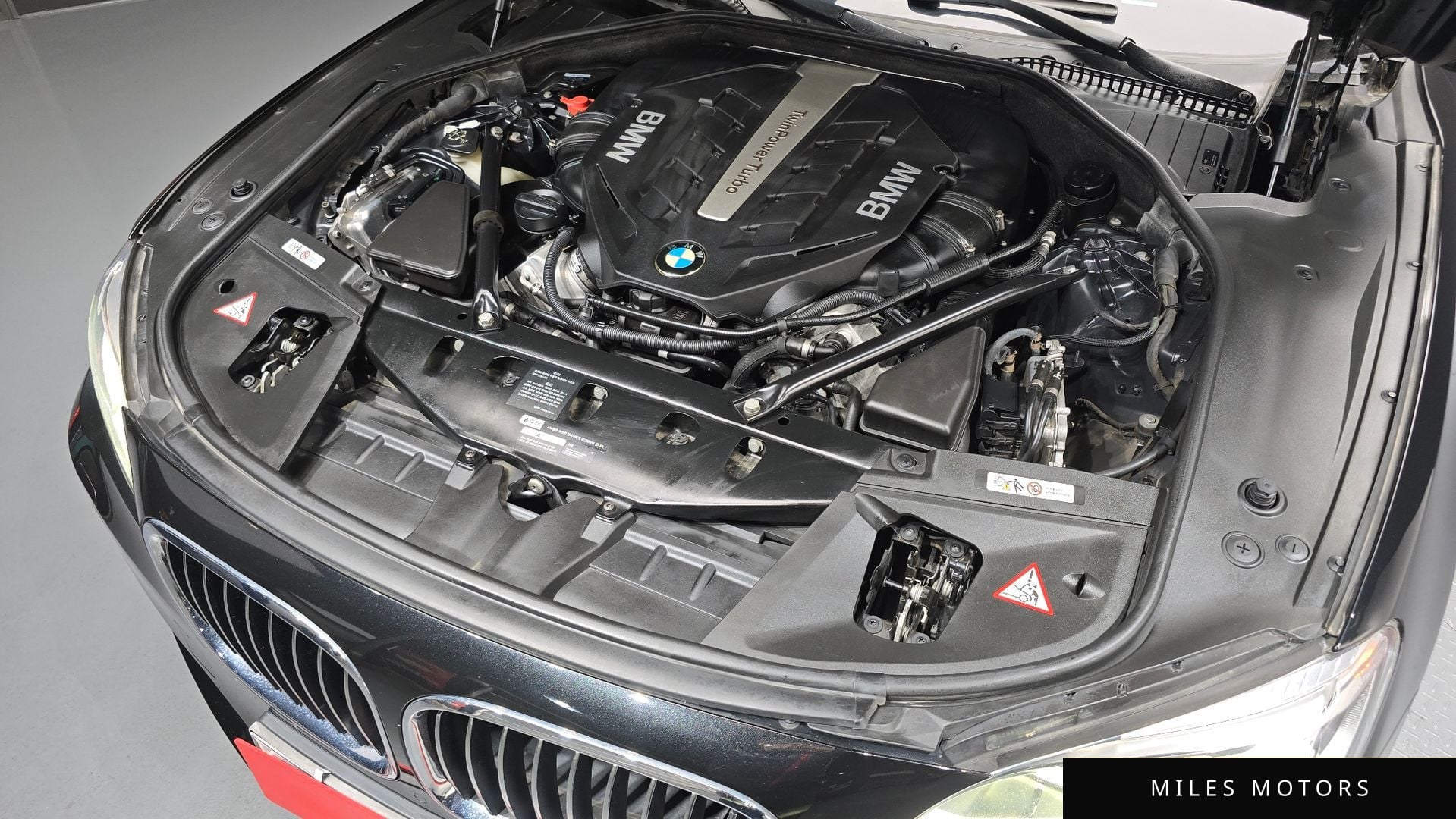 BMW 7 Series (F01) 2014 — миниатюра 6