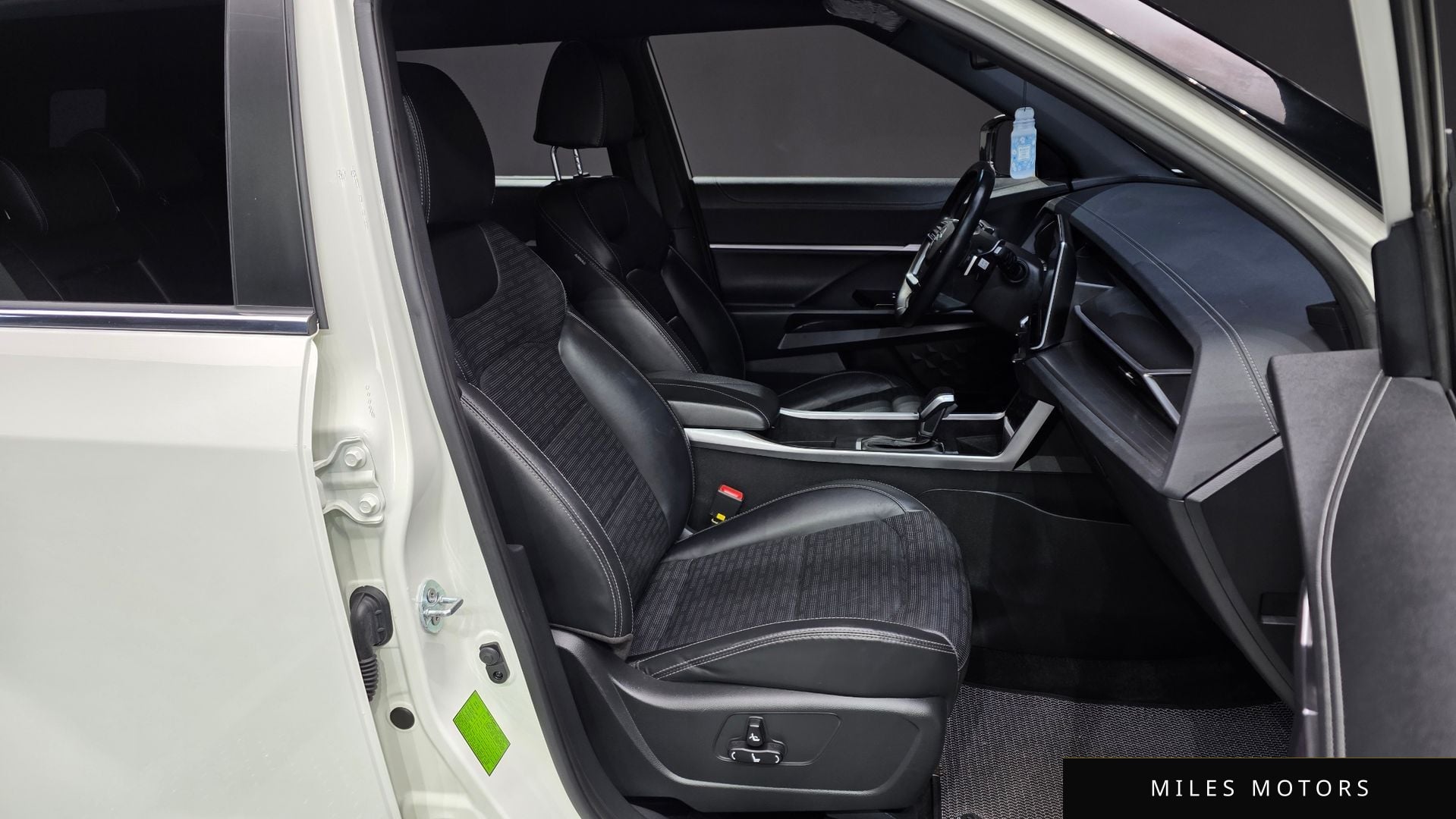 KG Mobility Torres 2023 — миниатюра 10