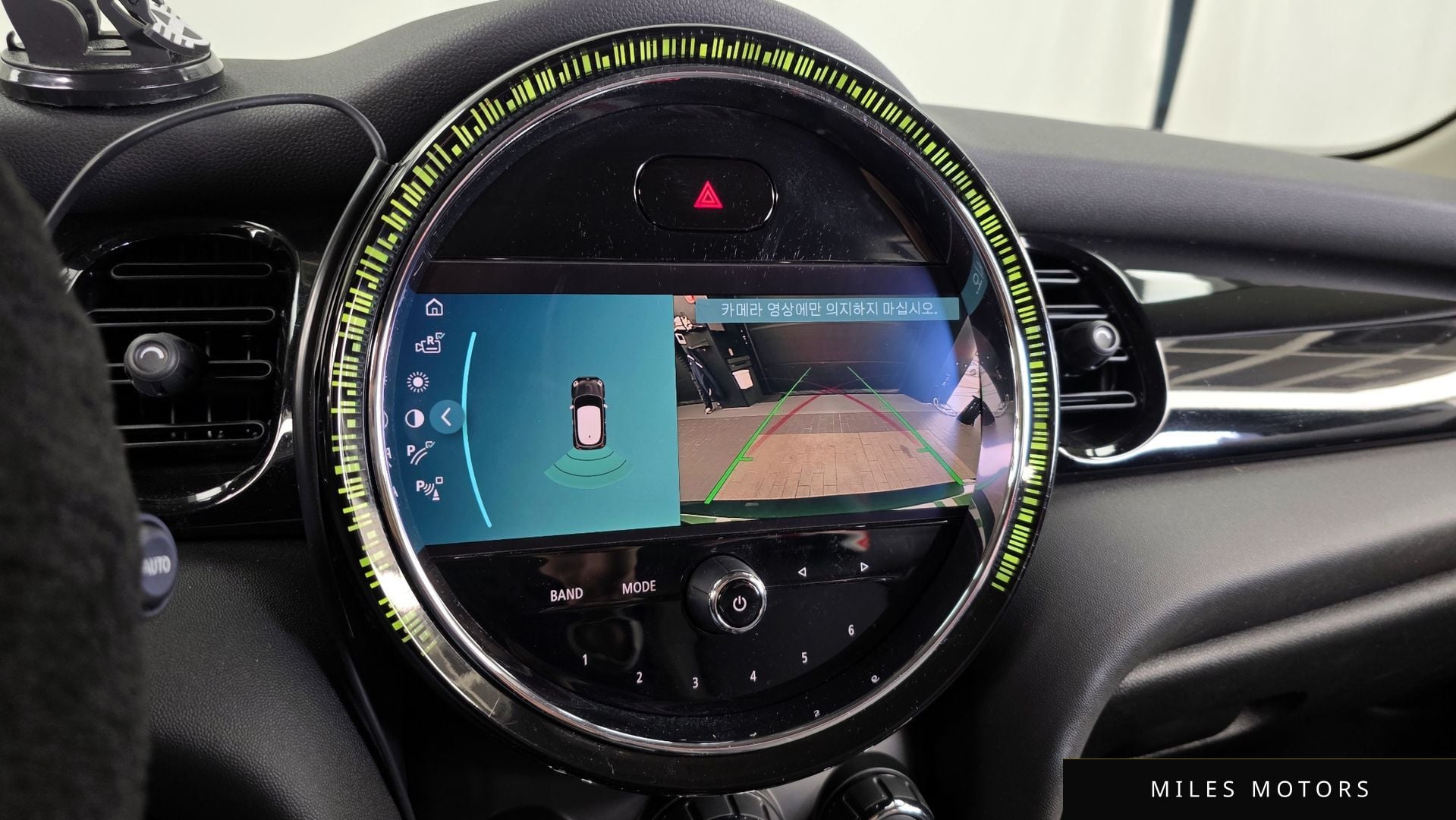 MINI 쿠퍼 2022 — миниатюра 15