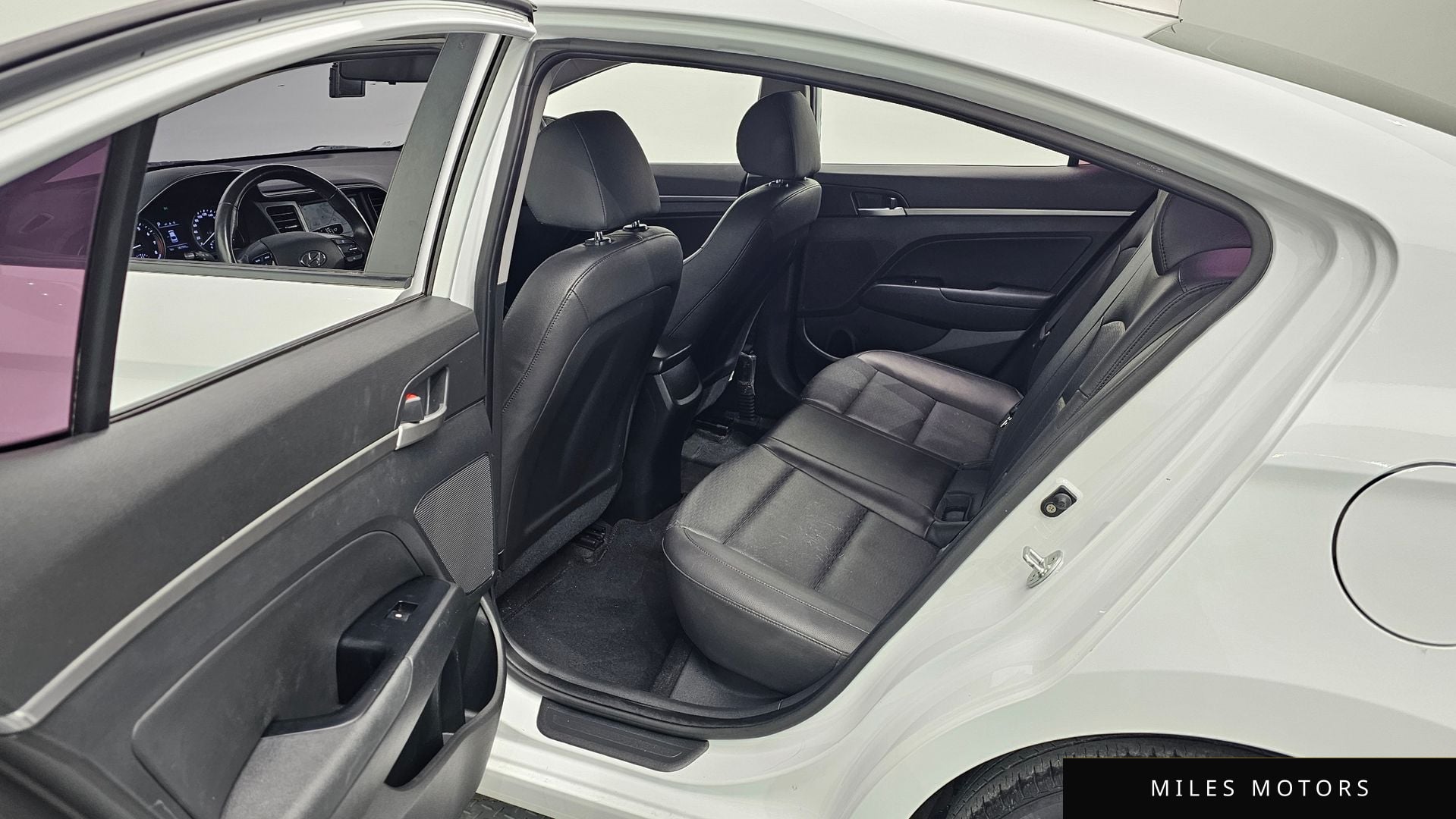 Hyundai AVANTE 2019 — миниатюра 12
