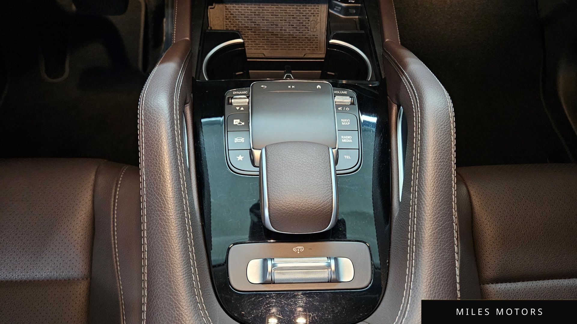 Mercedes-Benz GLE-Class W167 2023 — миниатюра 9