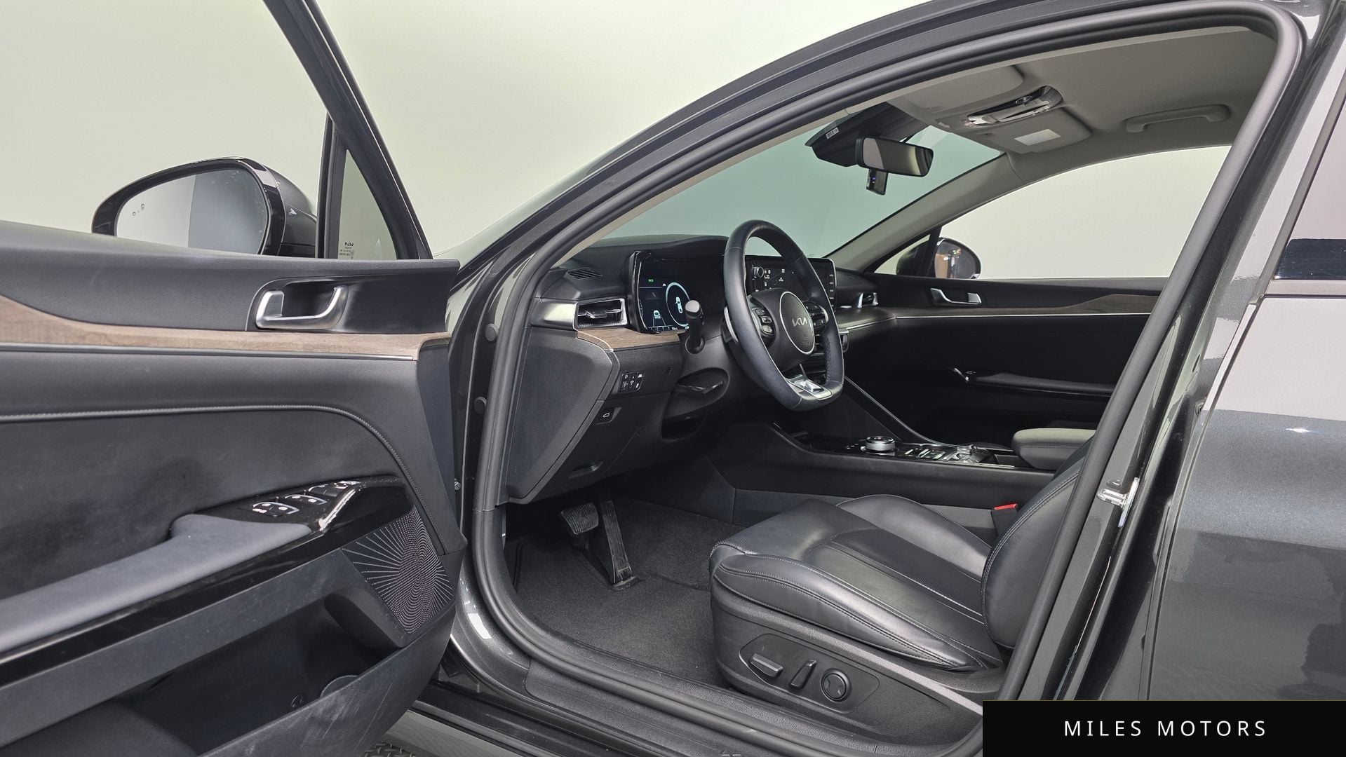 Kia K5 2023 — миниатюра 11