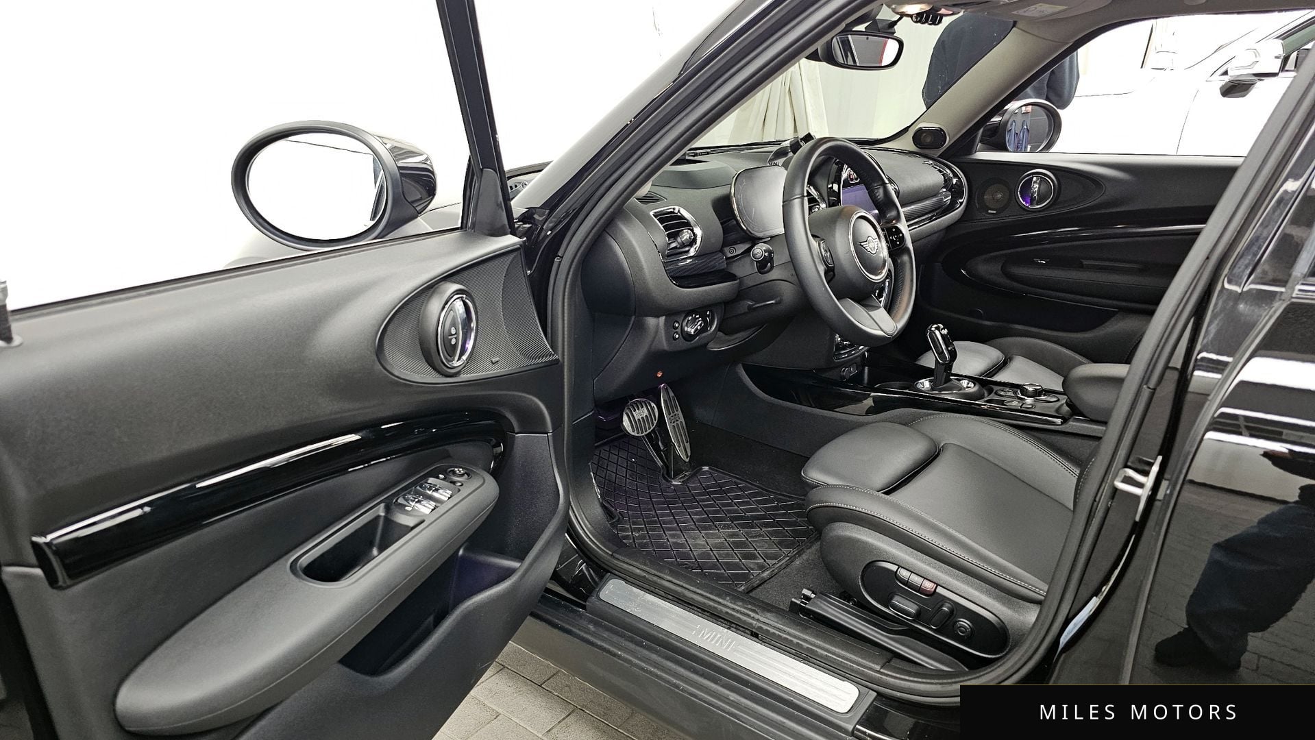 MINI Clubman 2022 — миниатюра 10