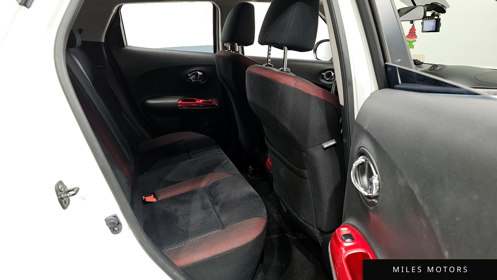Nissan 쥬크 2014 — миниатюра 11