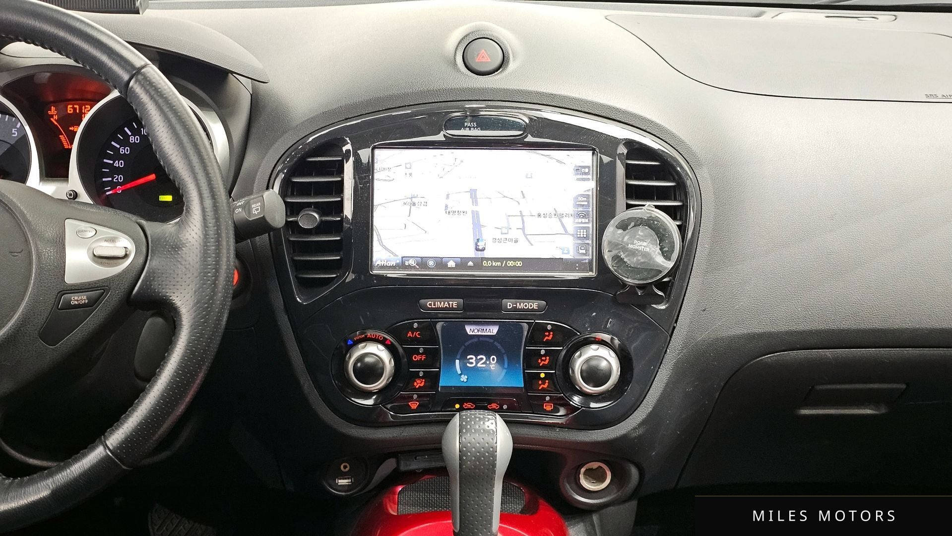 Nissan 쥬크 2014 — миниатюра 15